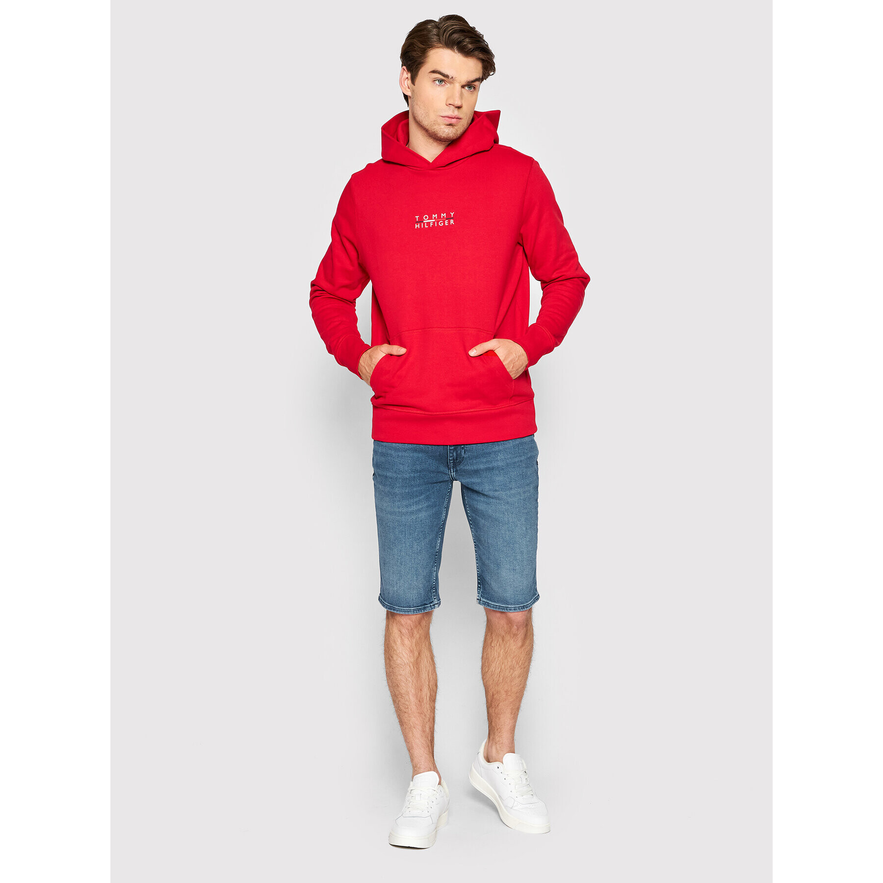 Tommy Hilfiger Суитшърт Square Logo MW0MW24150 Червен Regular Fit - Pepit.bg