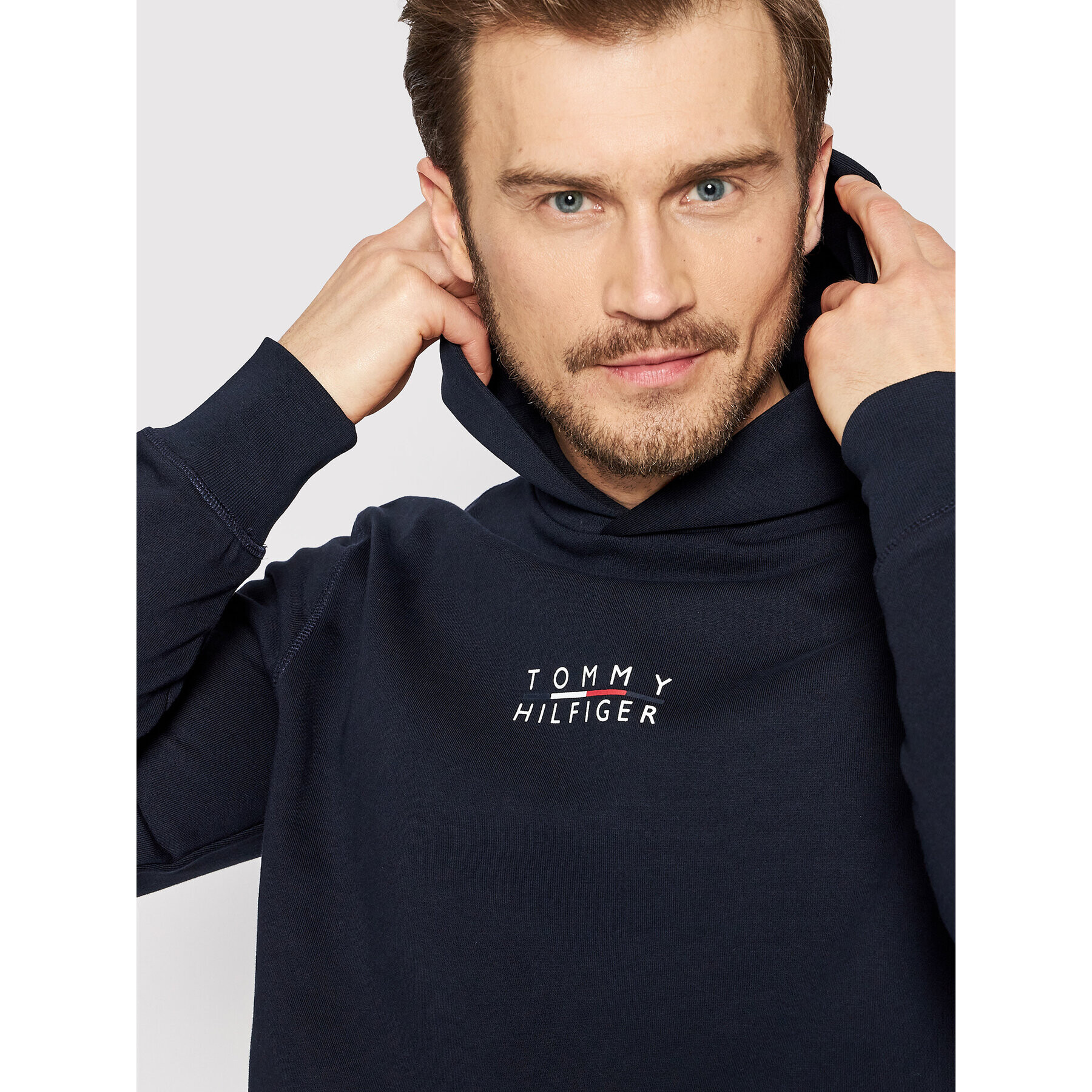 Tommy Hilfiger Суитшърт Square Logo MW0MW24150 Тъмносин Regular Fit - Pepit.bg