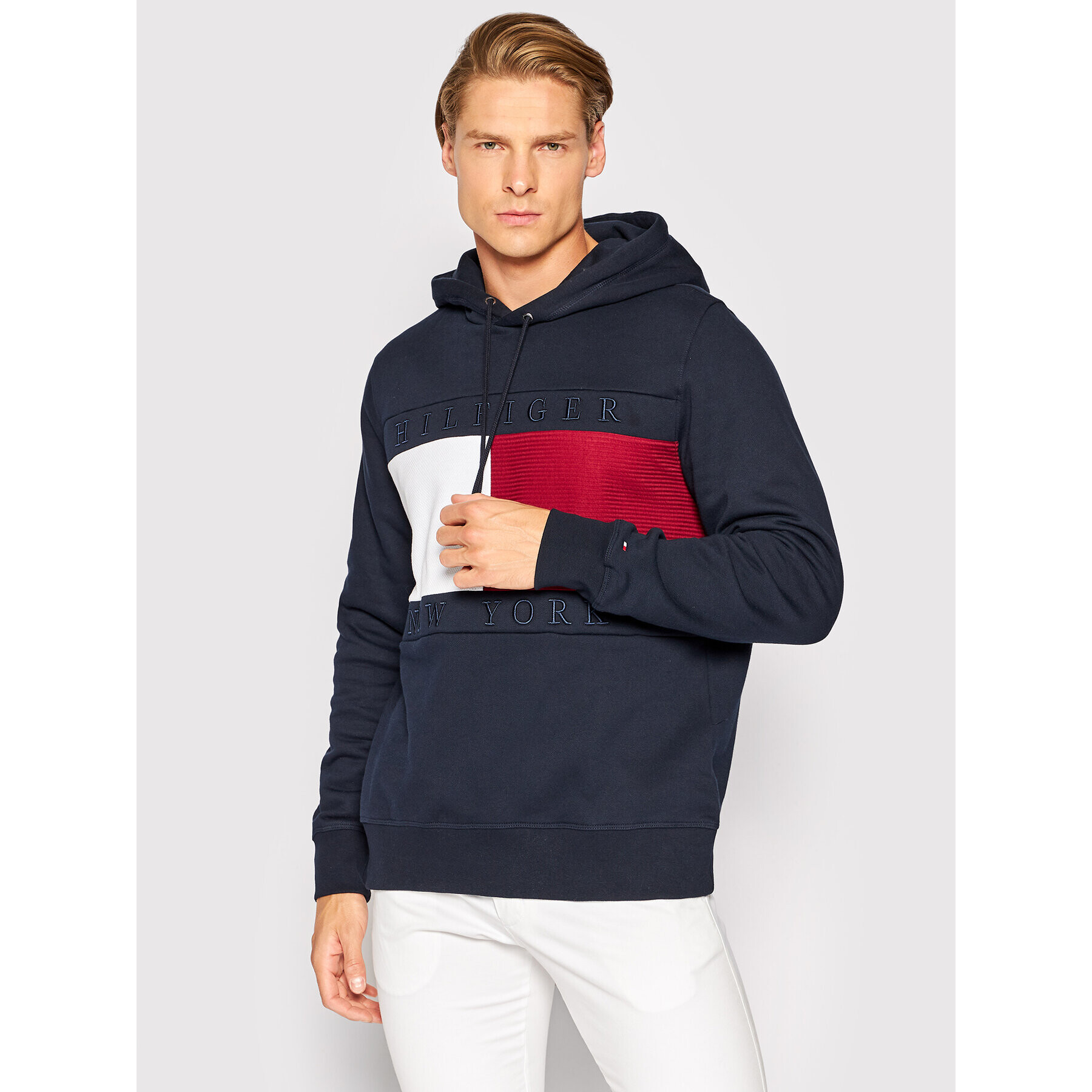 Tommy Hilfiger Суитшърт Structure Flag MW0MW28528 Тъмносин Regular Fit - Pepit.bg