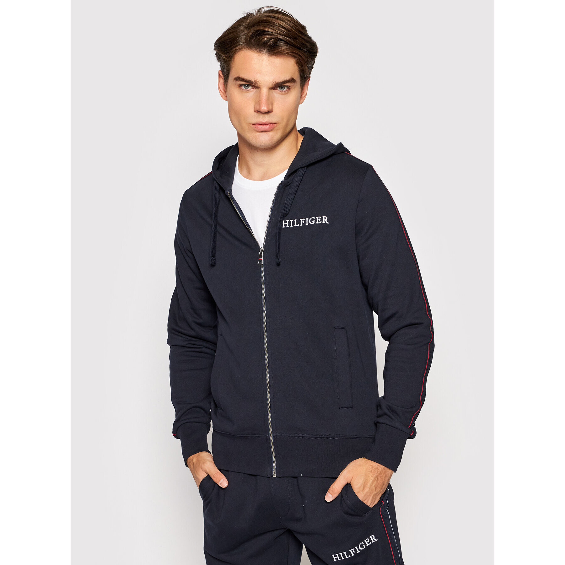 Tommy Hilfiger Суитшърт Taped Zip Thru MW0MW18723 Тъмносин Regular Fit - Pepit.bg