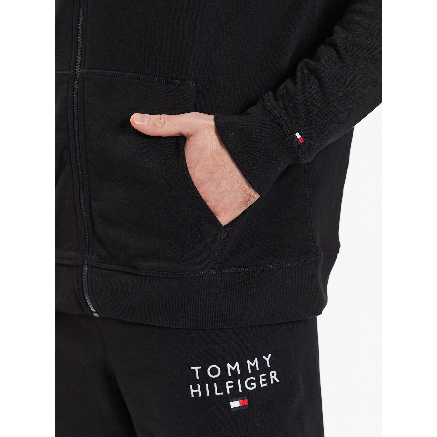 Tommy Hilfiger Суитшърт UM0UM02879 Черен Regular Fit - Pepit.bg