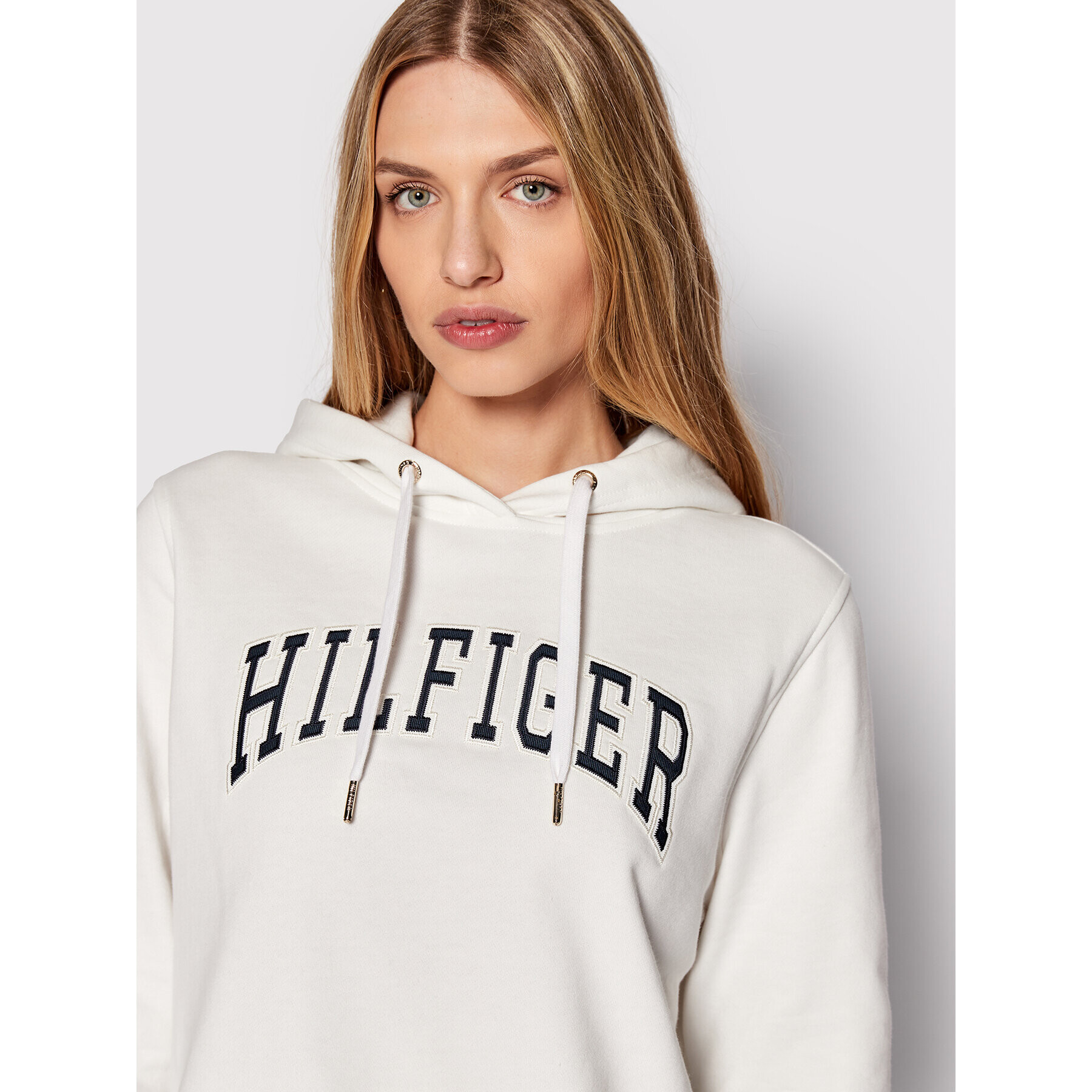 Tommy Hilfiger Суитшърт Varsity WW0WW37316 Бял Regular Fit - Pepit.bg