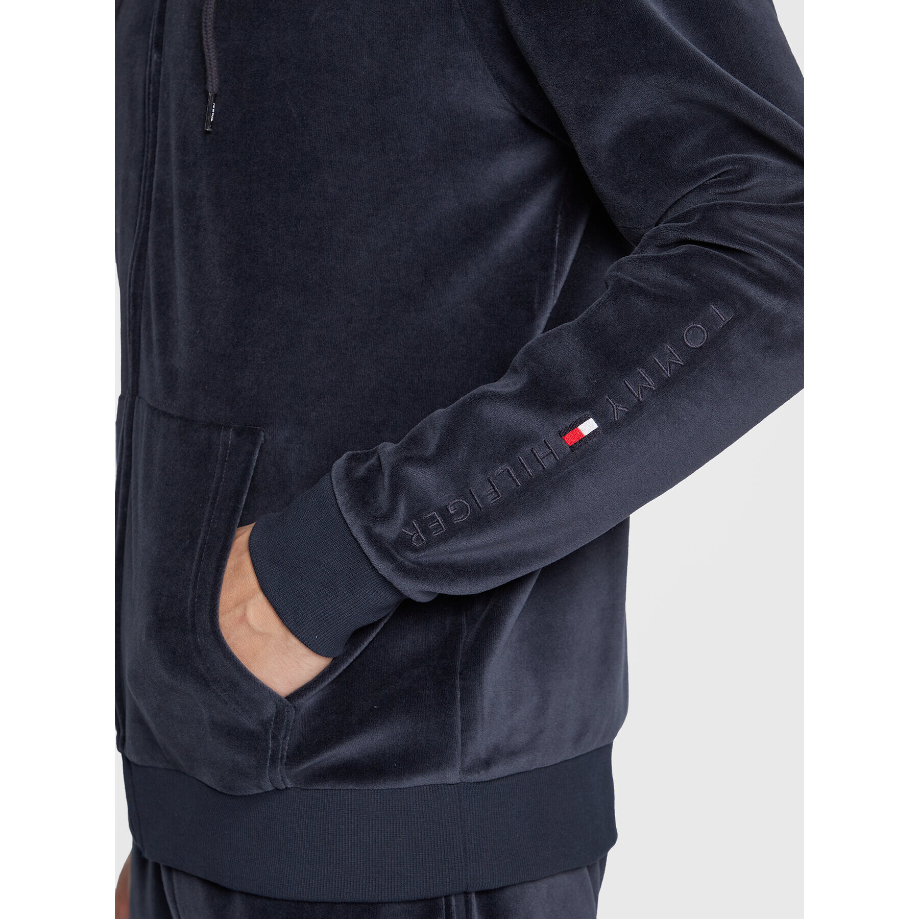 Tommy Hilfiger Суитшърт Velour UM0UM02671 Тъмносин Regular Fit - Pepit.bg