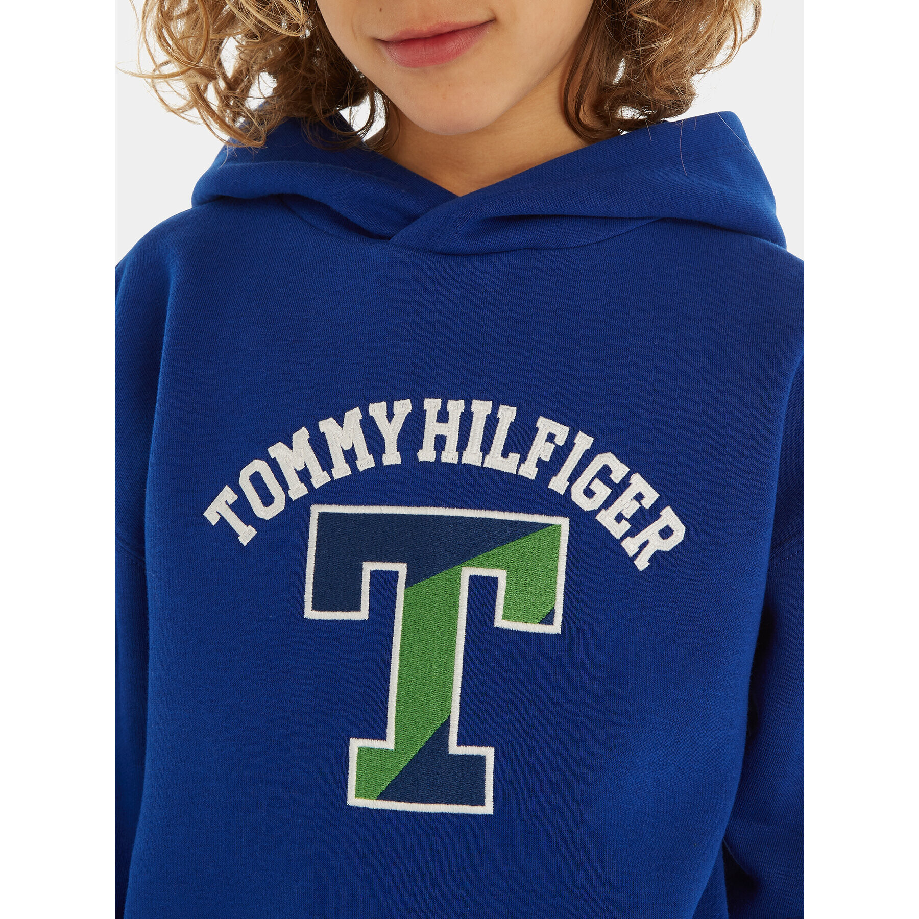 Tommy Hilfiger Суитшърт Versity KB0KB08293 D Син Regular Fit - Pepit.bg