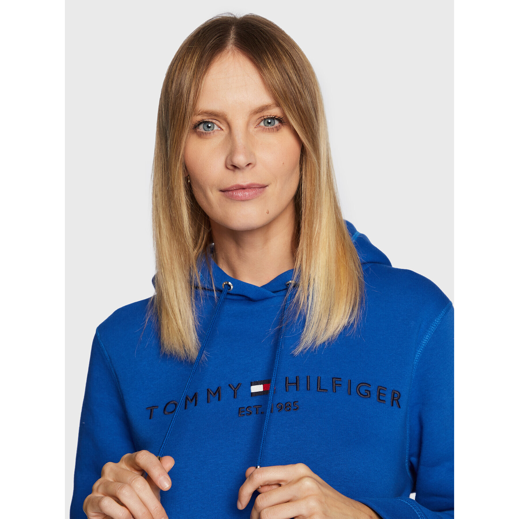 Tommy Hilfiger Суитшърт WW0WW26410 Син Regular Fit - Pepit.bg