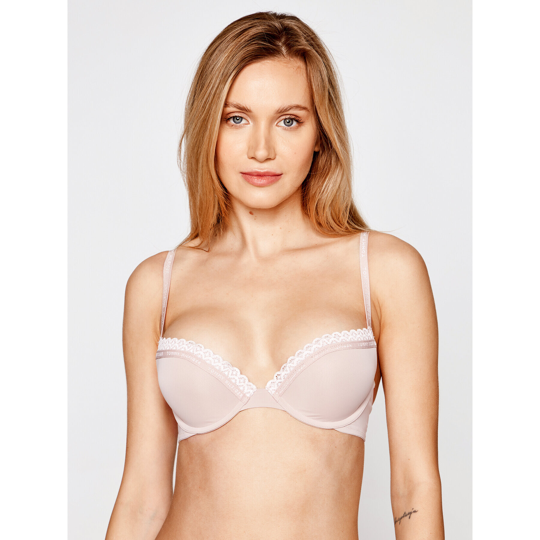 Tommy Hilfiger Сутиен push-up UW0UW02732 Бежов - Pepit.bg