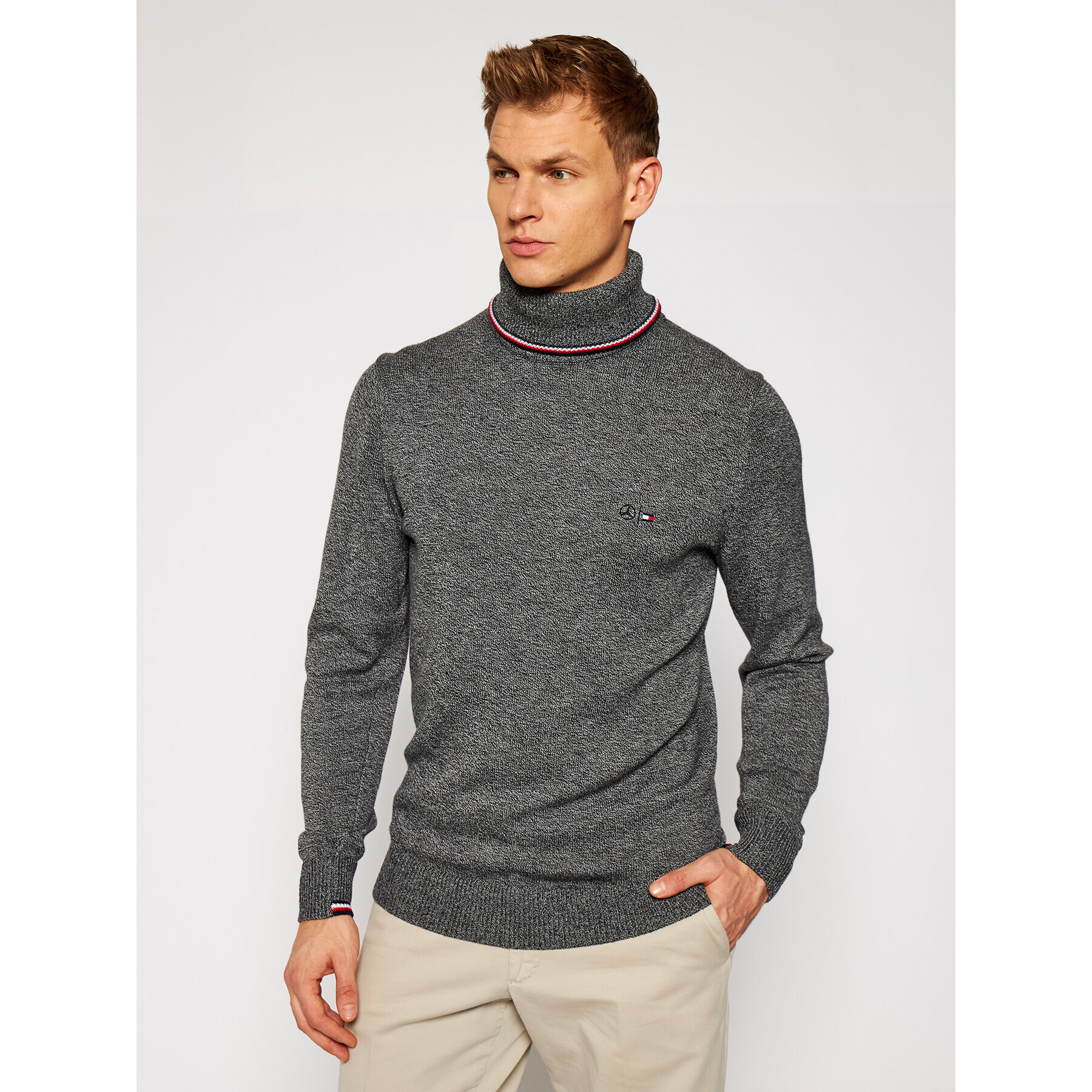 Tommy Hilfiger Tailored Пуловер MERCEDES-BENZ Warm Roll Neck TT0TT08425 Сив Regular Fit - Pepit.bg