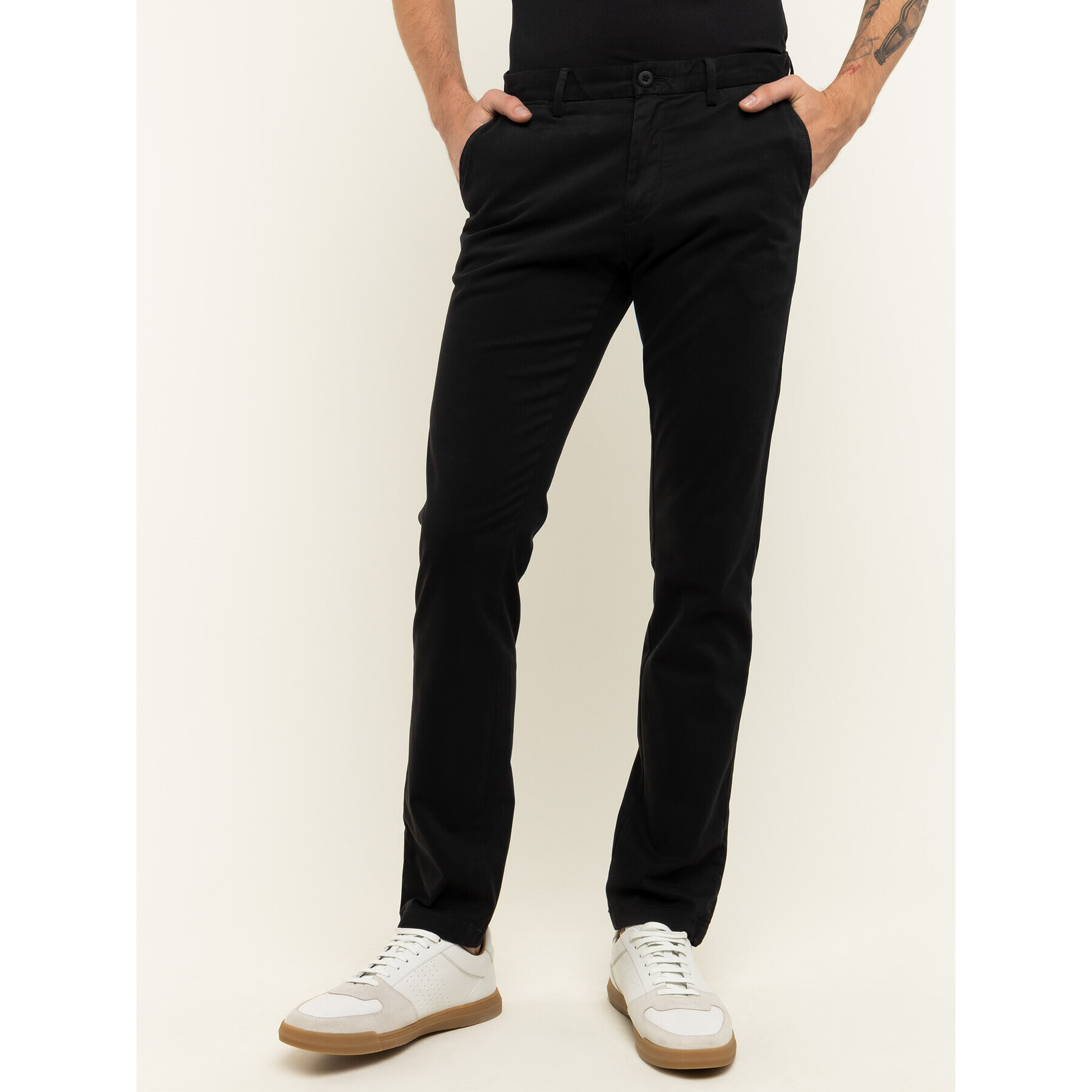 Tommy Hilfiger Текстилни панталони Bleecker MW0MW12586 Черен Slim Fit - Pepit.bg