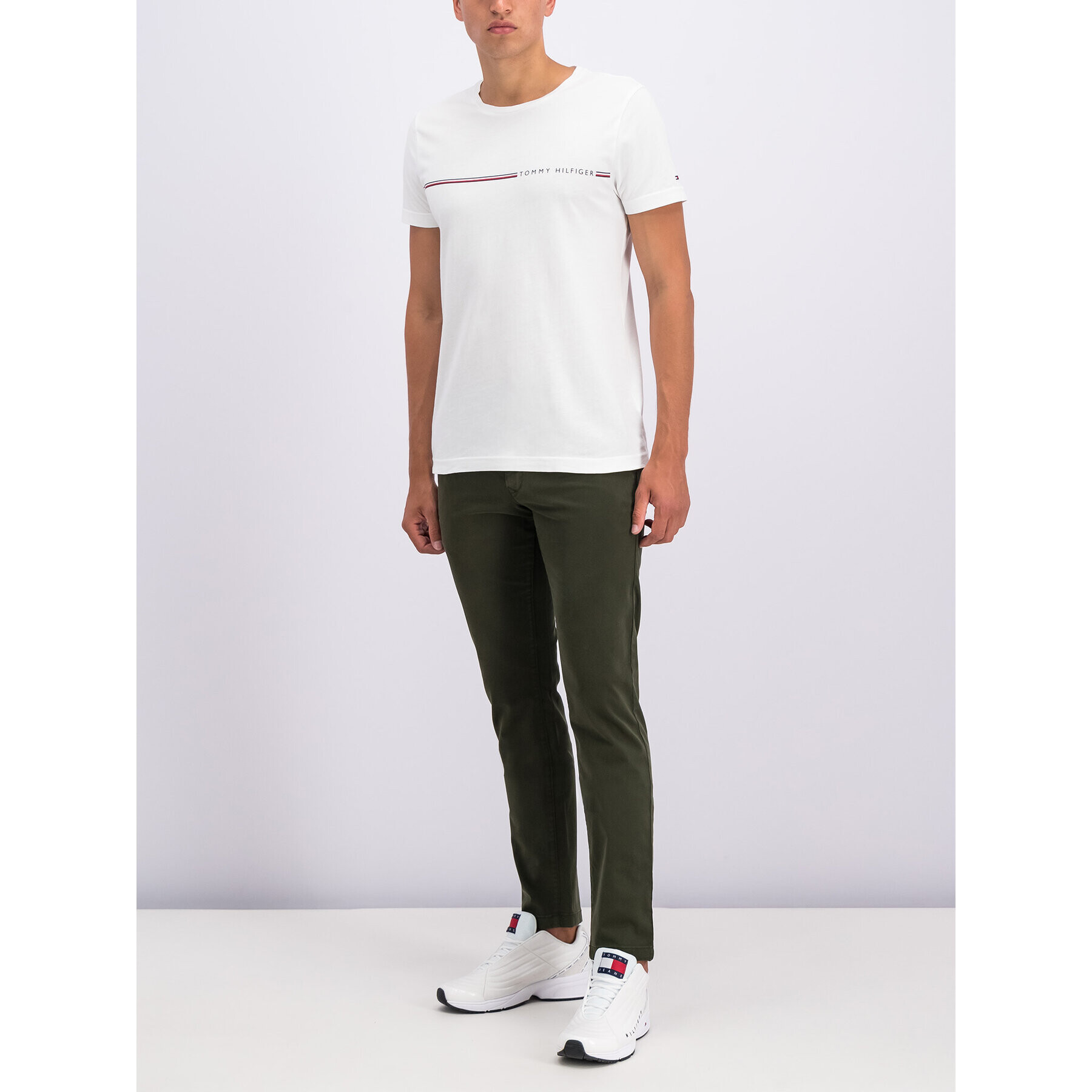 Tommy Hilfiger Текстилни панталони Chino Bleecker MW0MW11770 Зелен Slim Fit - Pepit.bg