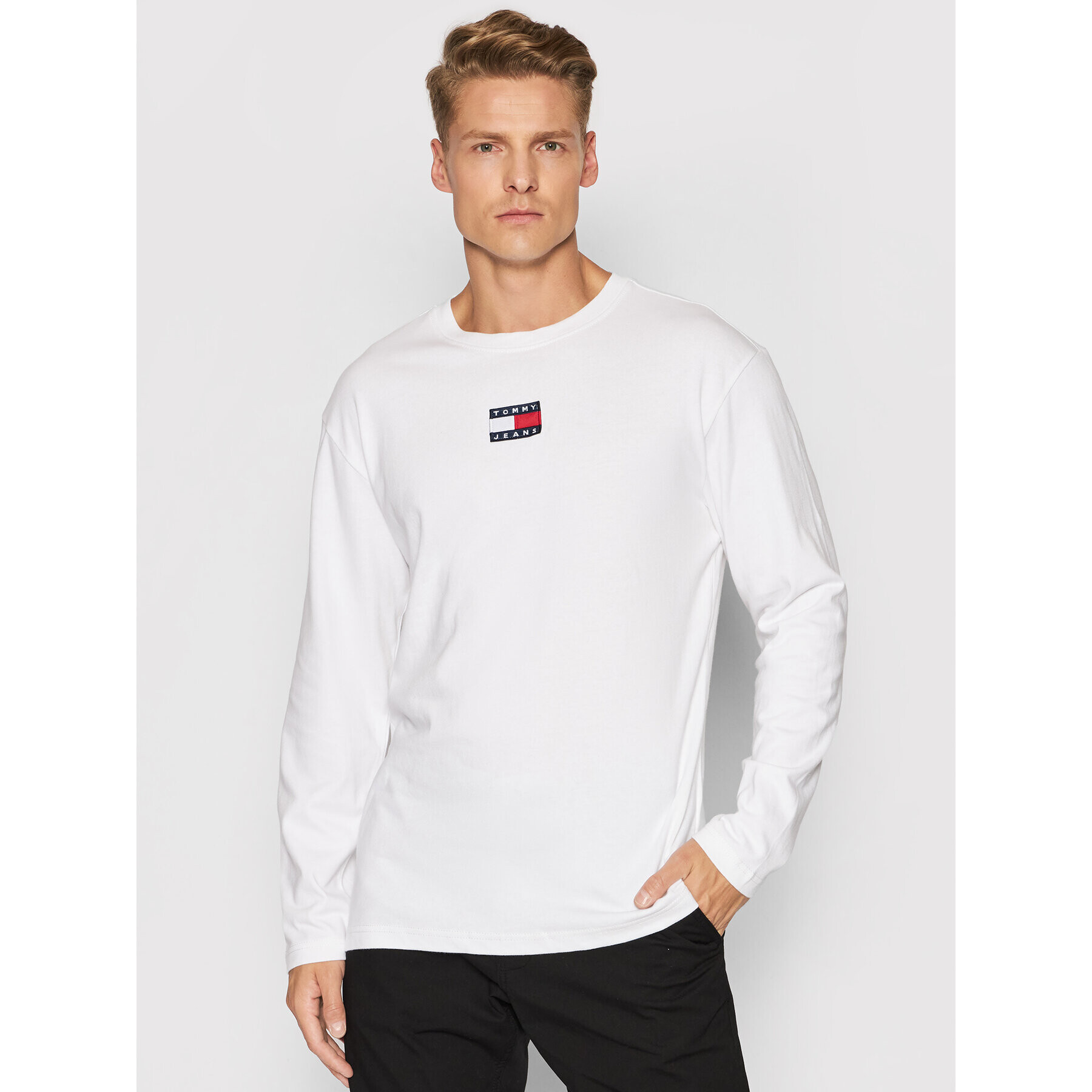 Tommy Hilfiger Тениска с дълъг ръкав Badge DM0DM10932 Бял Regular Fit - Pepit.bg