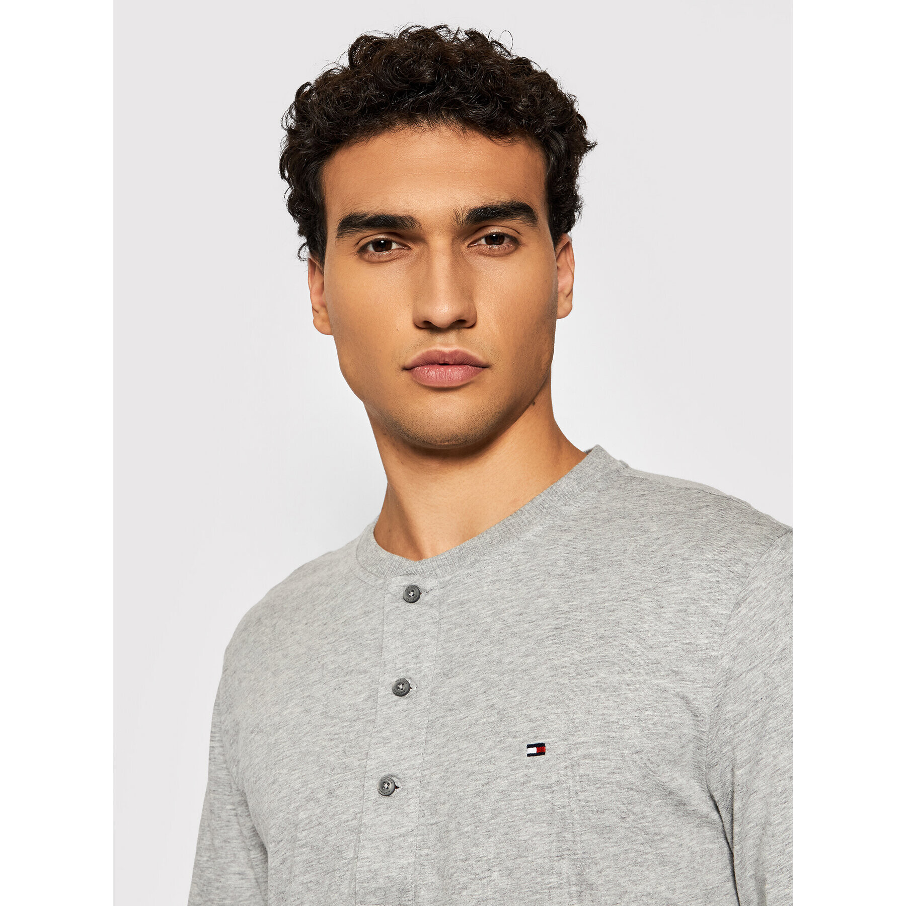 Tommy Hilfiger Тениска с дълъг ръкав Classic Henley MW0MW20159 Сив Regular Fit - Pepit.bg