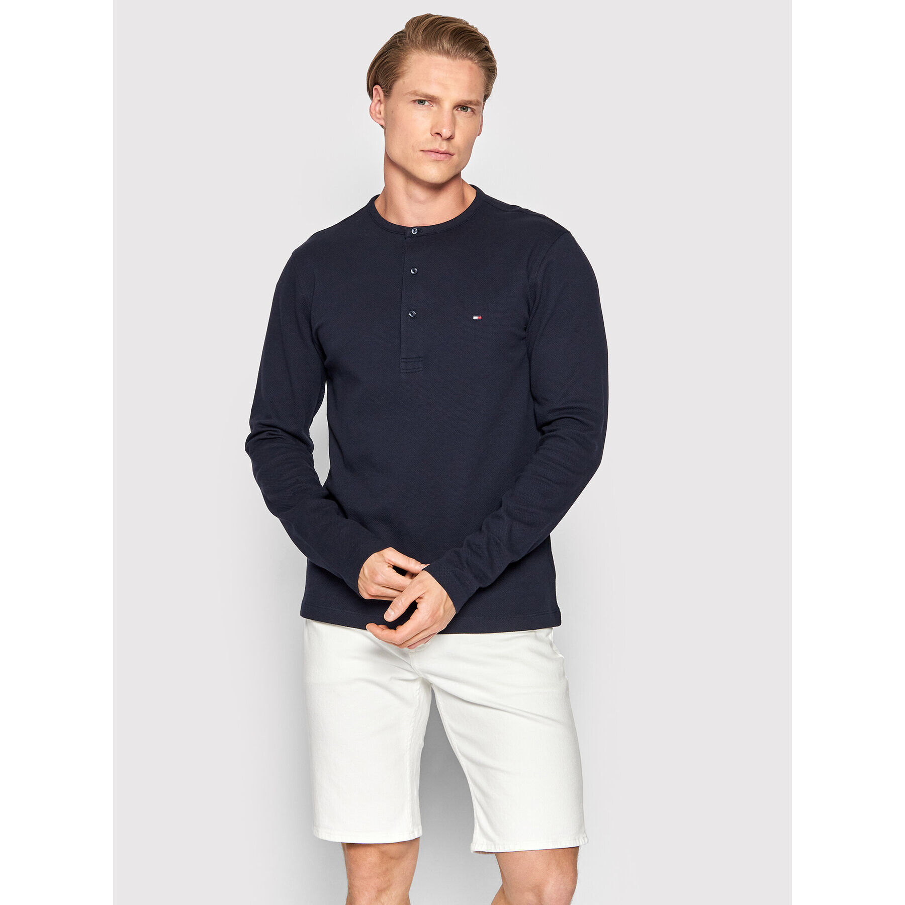 Tommy Hilfiger Тениска с дълъг ръкав Dessed Casuals Henley MW0MW24551 Тъмносин Regular Fit - Pepit.bg