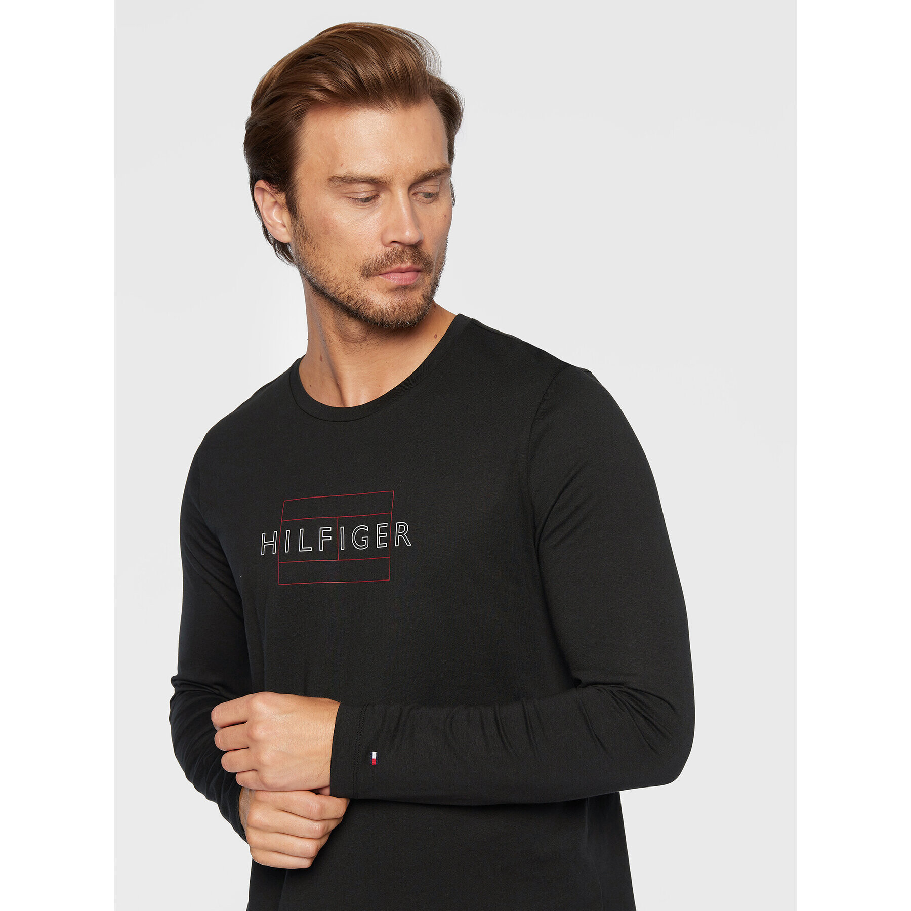 Tommy Hilfiger Тениска с дълъг ръкав Linear Flag MW0MW25670 Черен Slim Fit - Pepit.bg