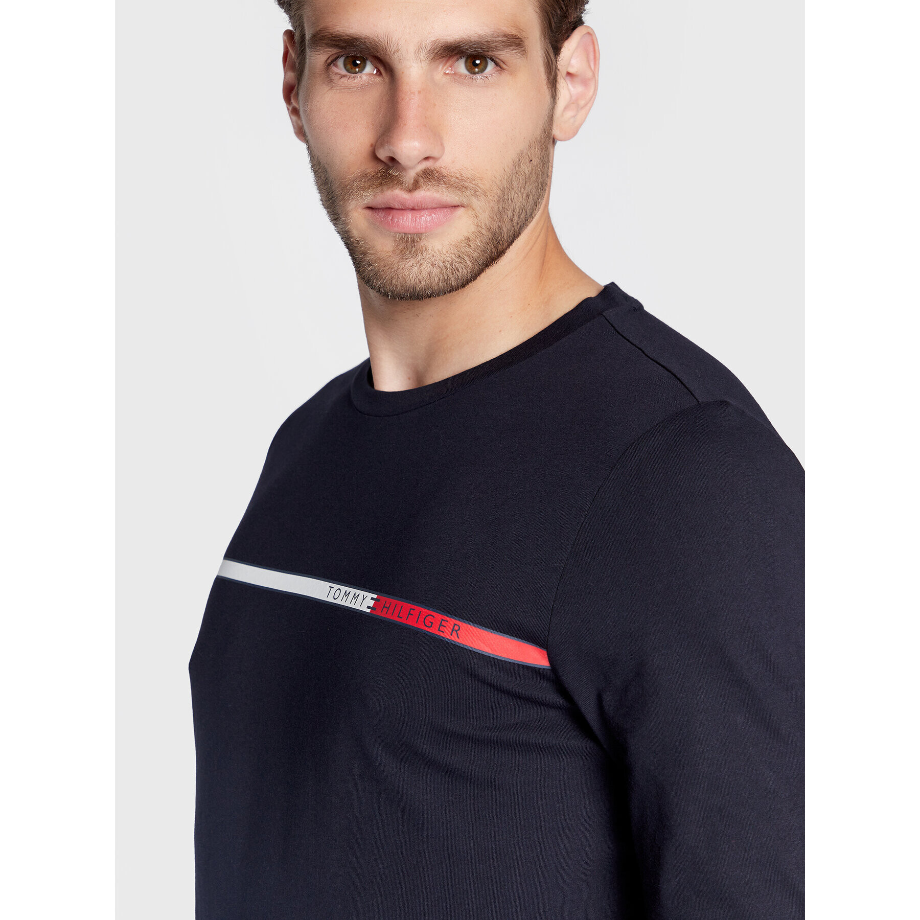 Tommy Hilfiger Тениска с дълъг ръкав Two Tone Chest Stripe MW0MW28785 Тъмносин Slim Fit - Pepit.bg