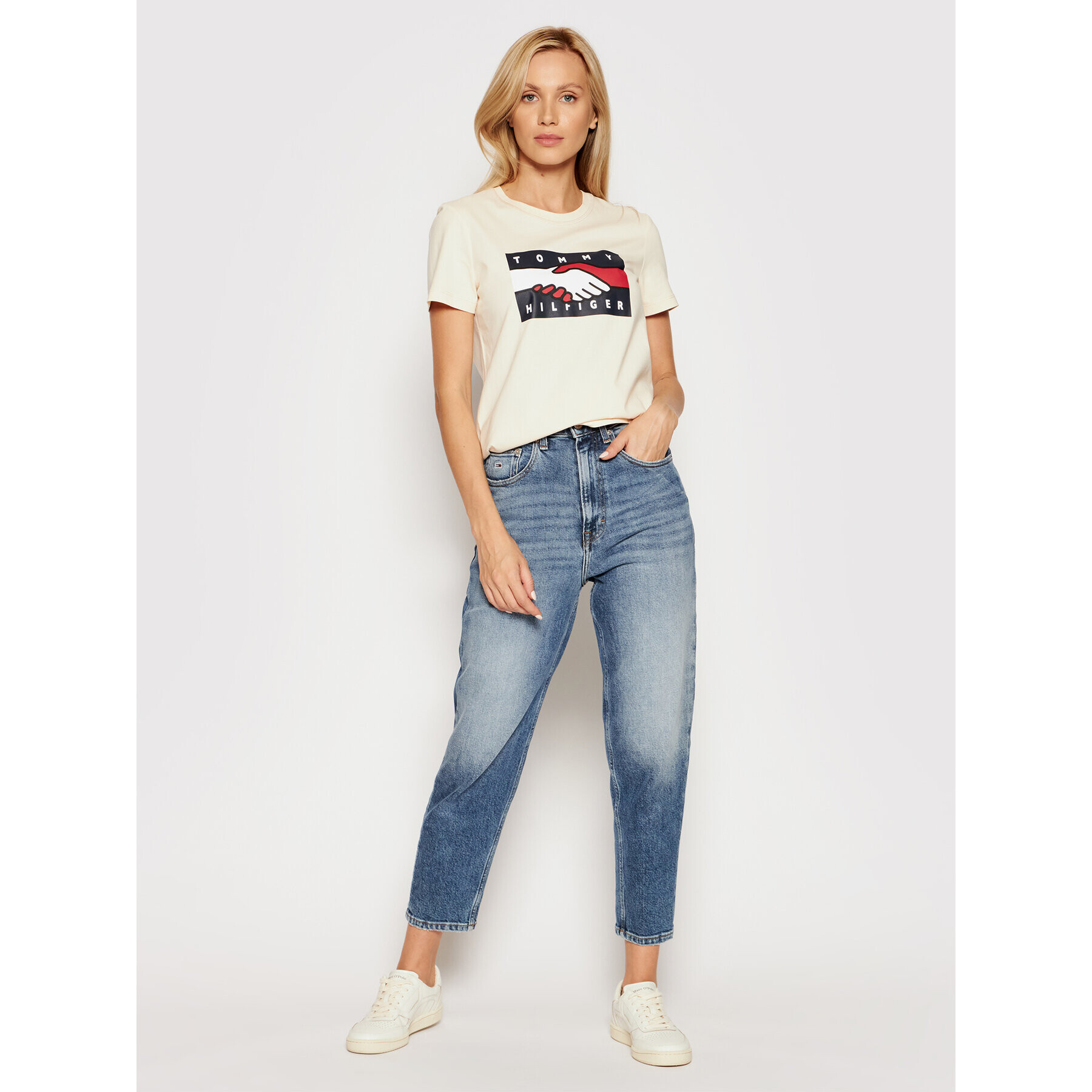 Tommy Hilfiger Тишърт Abo Earth Day Flag WW0WW32327 Бежов Regular Fit - Pepit.bg