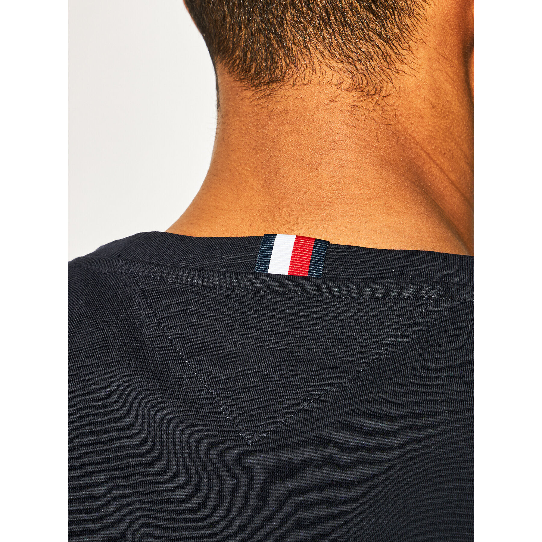 Tommy Hilfiger Тишърт Arch Tee MW0MW13756 Тъмносин Regular Fit - Pepit.bg