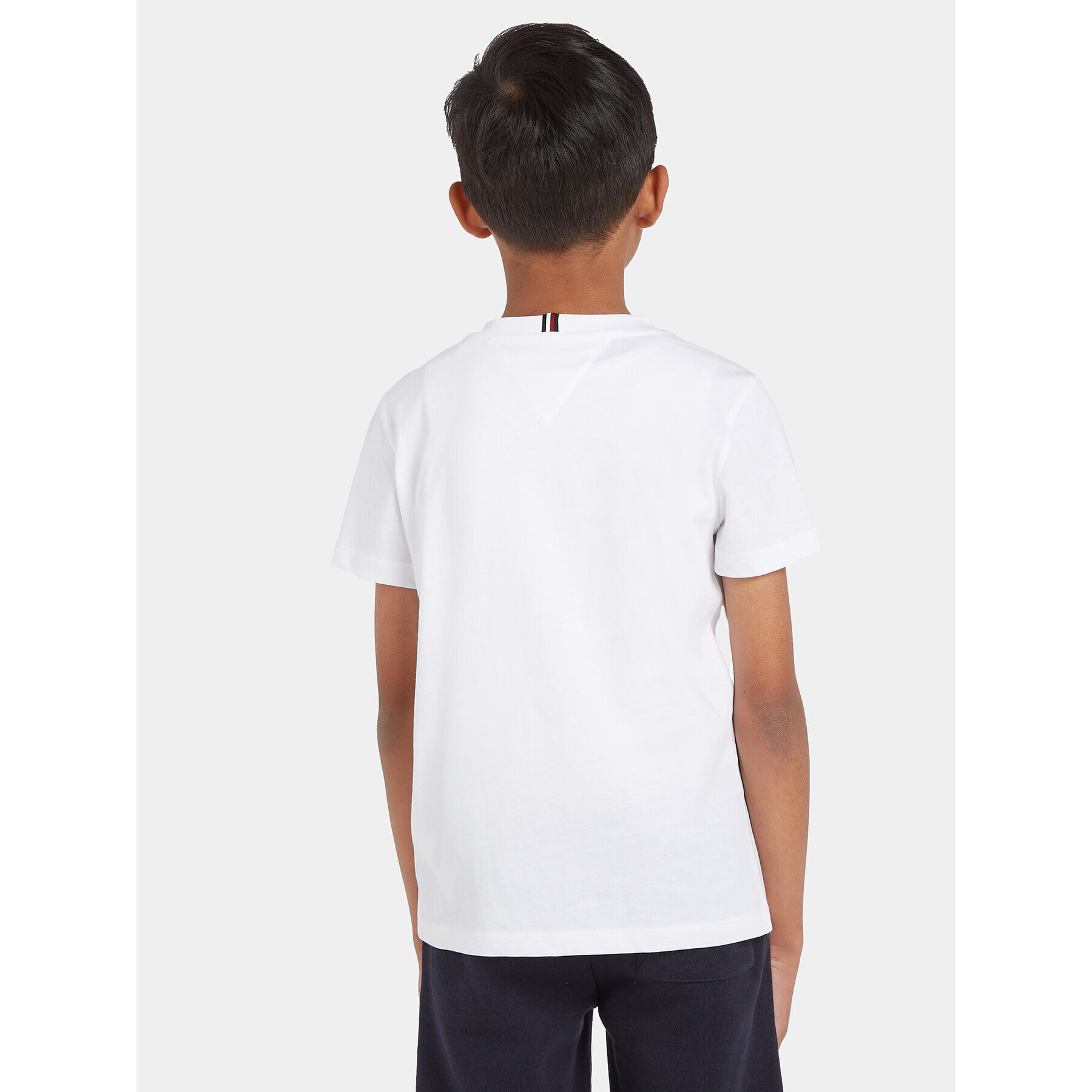 Tommy Hilfiger Тишърт Arched KB0KB08333 D Бял Regular Fit - Pepit.bg