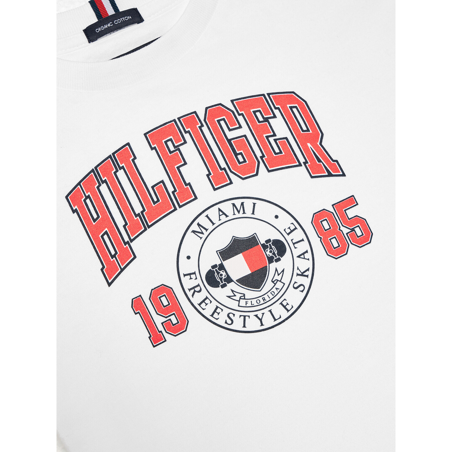 Tommy Hilfiger Тишърт Artwork KB0KB06519 D Бял Regular Fit - Pepit.bg