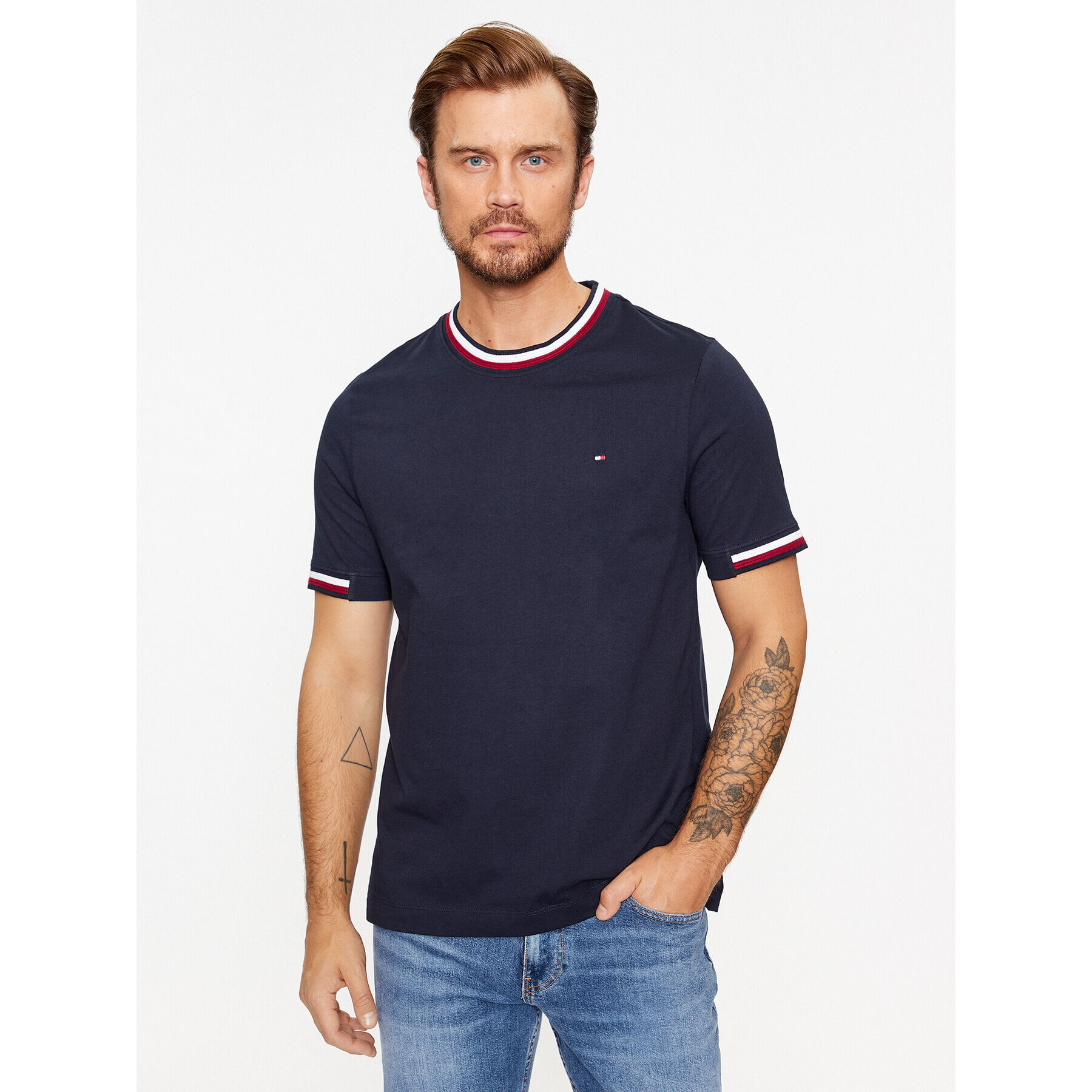 Tommy Hilfiger Тишърт Bold Global MW0MW32585 Тъмносин Regular Fit - Pepit.bg