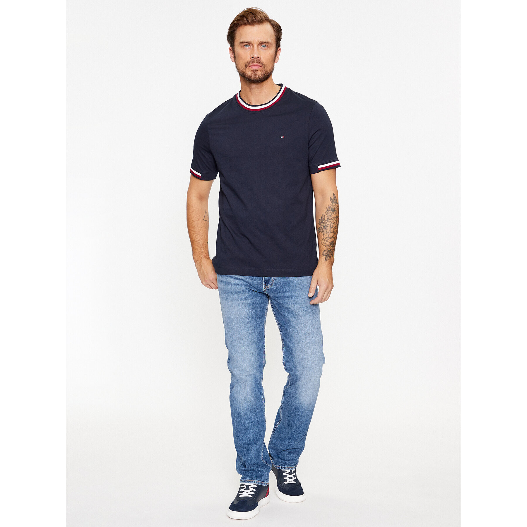 Tommy Hilfiger Тишърт Bold Global MW0MW32585 Тъмносин Regular Fit - Pepit.bg