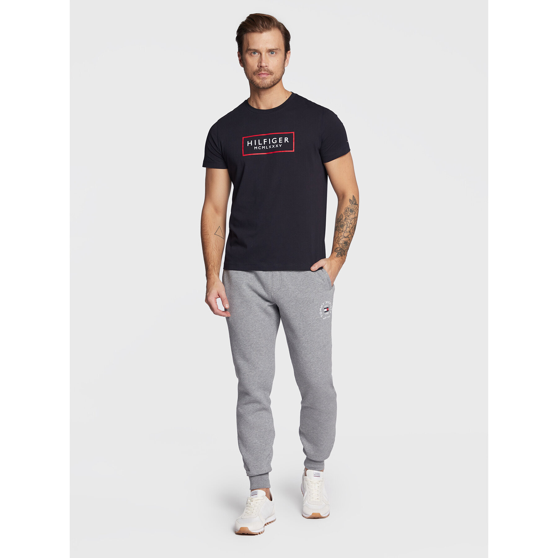 Tommy Hilfiger Тишърт Box Outline MW0MW28217 Тъмносин Slim Fit - Pepit.bg