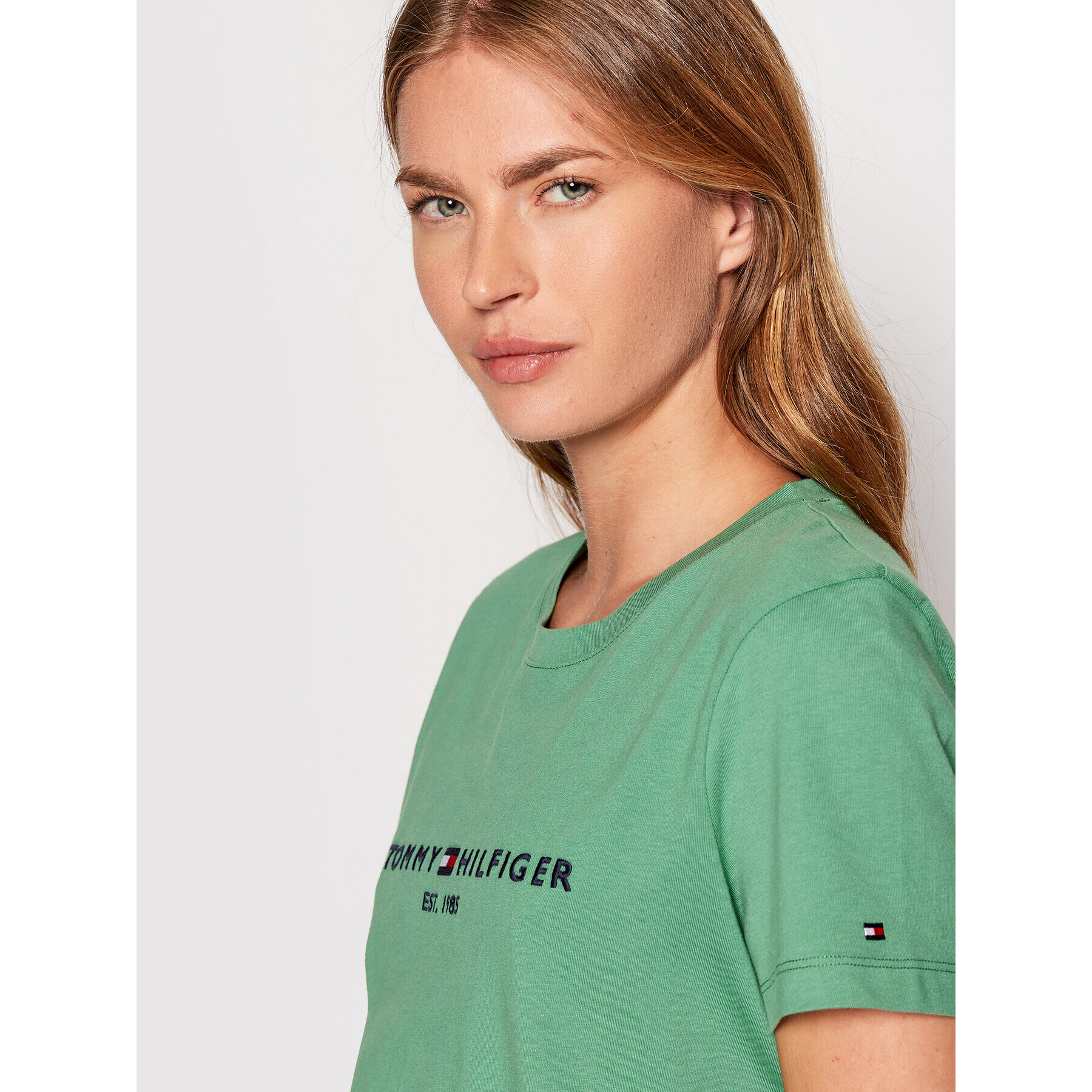 Tommy Hilfiger Тишърт C-Nk WW0WW28681 Зелен Regular Fit - Pepit.bg