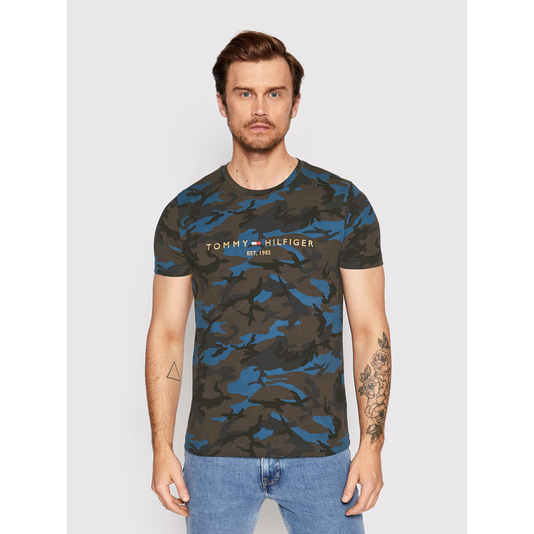 Tommy Hilfiger Тишърт Camo Logo MW0MW24545 Тъмносин Regular Fit - Pepit.bg