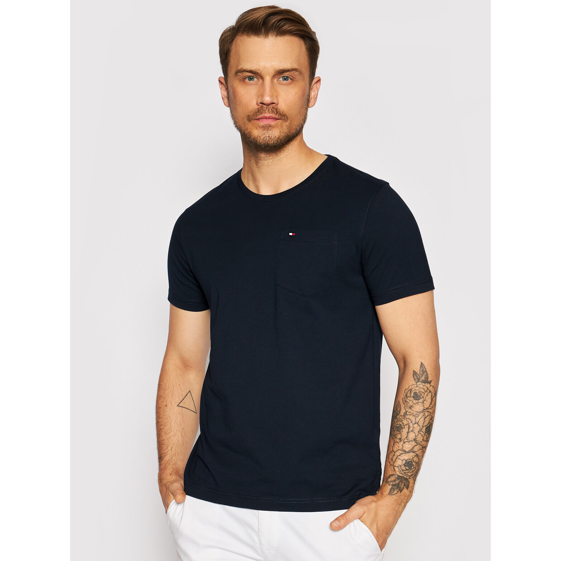 Tommy Hilfiger Тишърт Classic Pocket MW0MW19230 Тъмносин Regular Fit - Pepit.bg