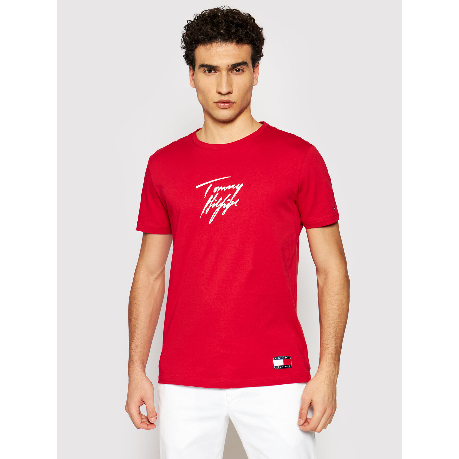 Tommy Hilfiger Тишърт Cn Ss Logo UM0UM01787 Червен Regular Fit - Pepit.bg