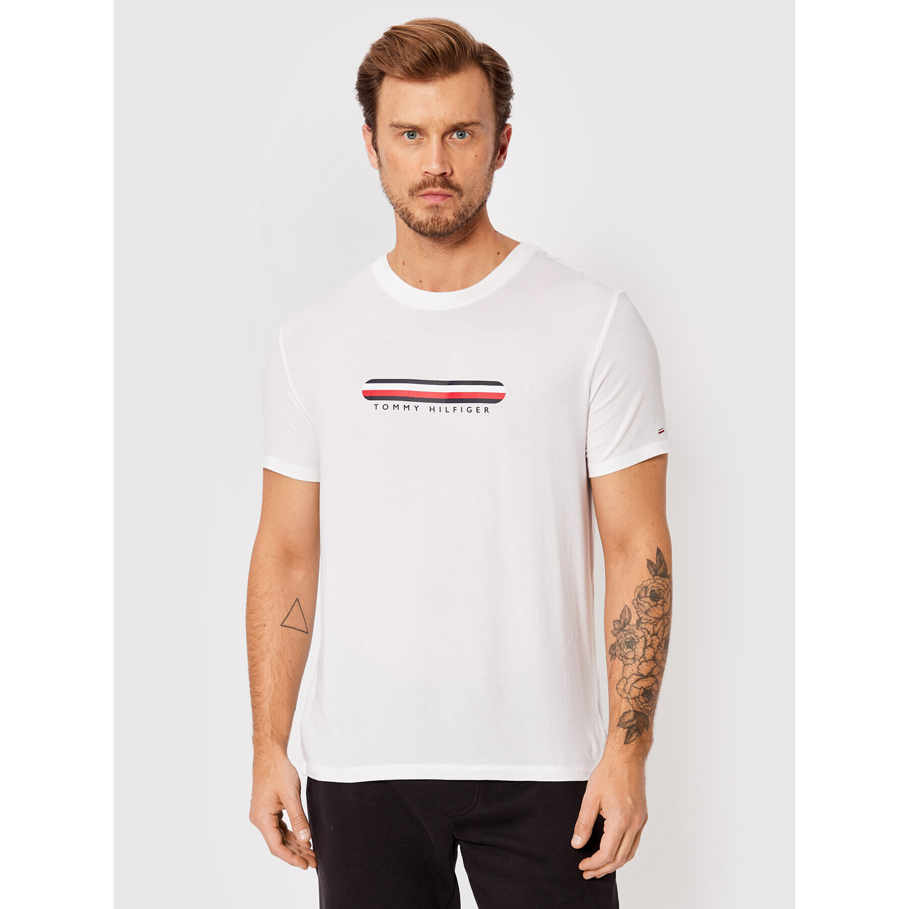 Tommy Hilfiger Тишърт Cn Ss UM0UM02348 Бял Regular Fit - Pepit.bg