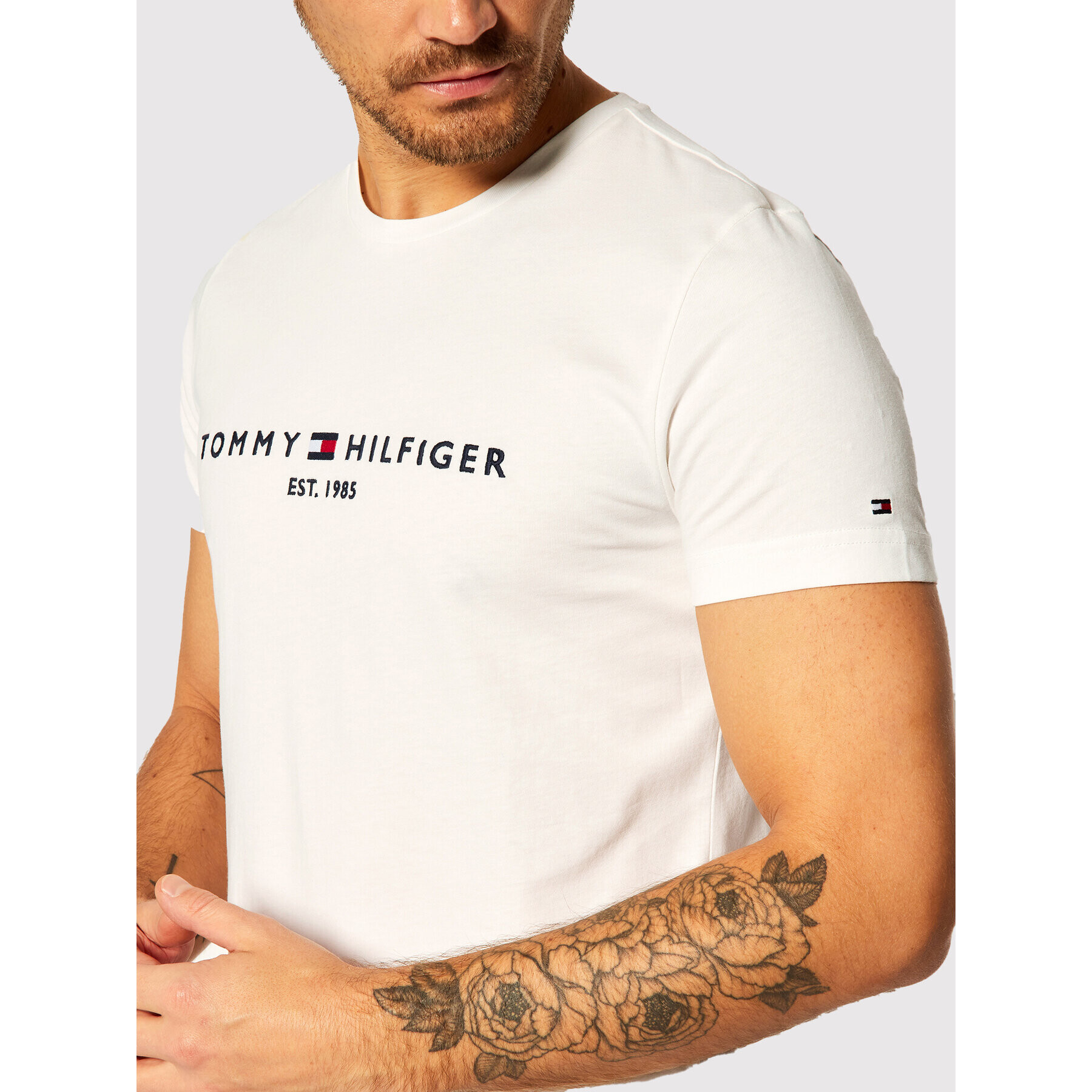 Tommy Hilfiger Тишърт Core Logo Tee MW0MW11465 Бял Regular Fit - Pepit.bg