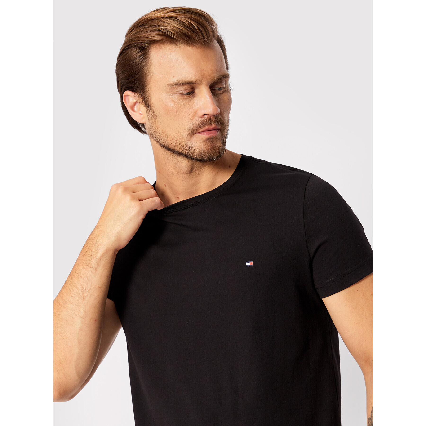 Tommy Hilfiger Тишърт Core Stretch MW0MW27539 Черен Slim Fit - Pepit.bg