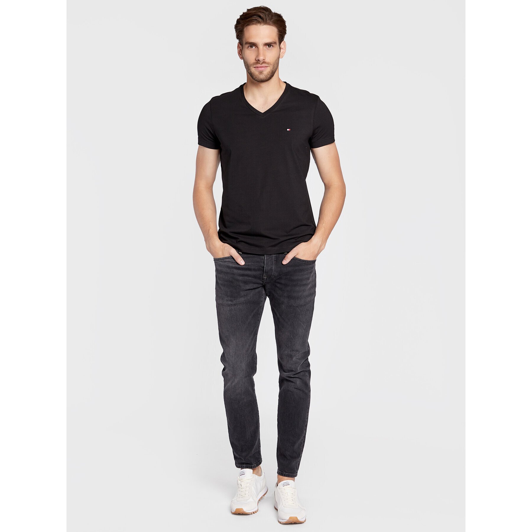 Tommy Hilfiger Тишърт Core Stretch MW0MW27540 Черен Slim Fit - Pepit.bg