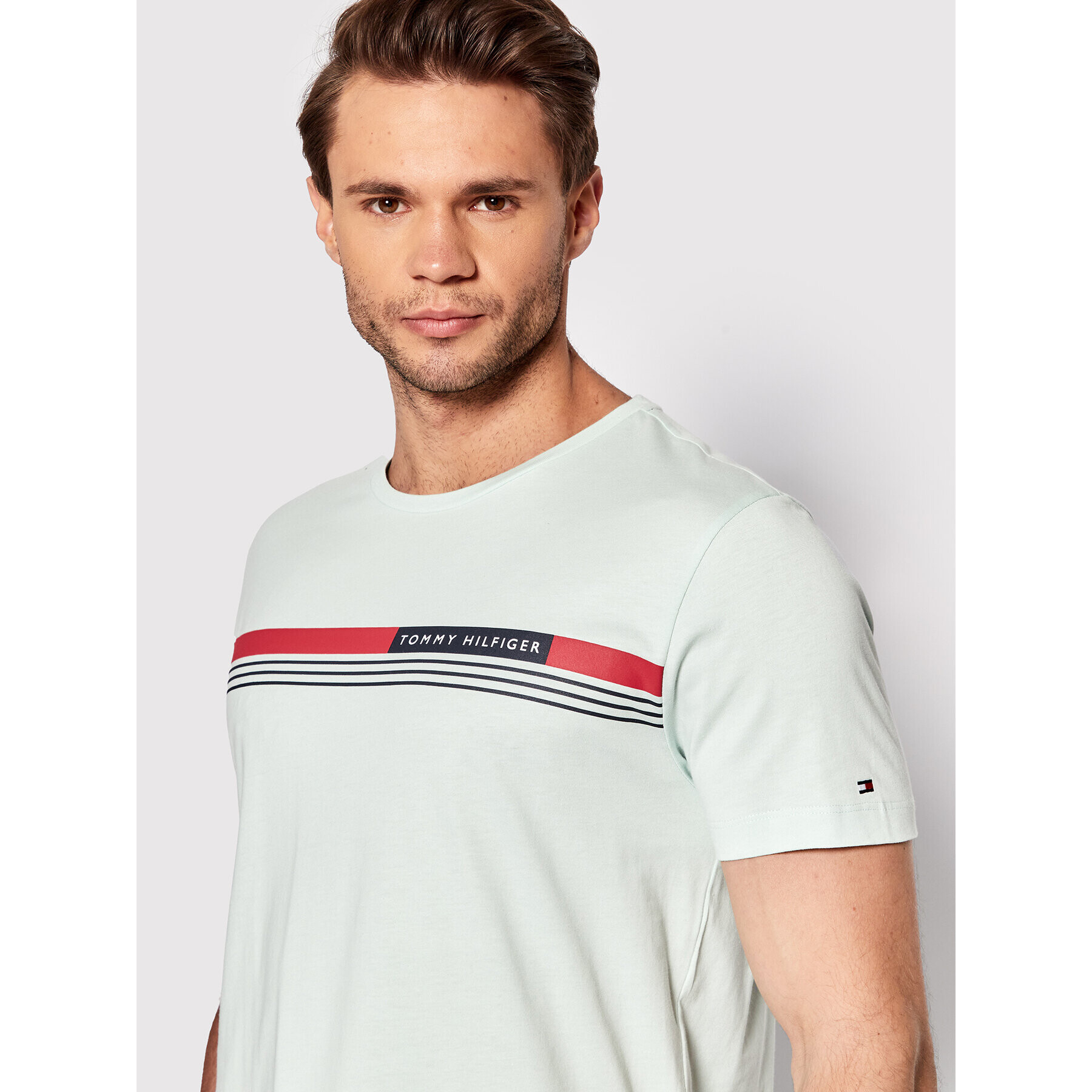 Tommy Hilfiger Тишърт Corp Chest Front Logo MW0MW24558 Зелен Regular Fit - Pepit.bg