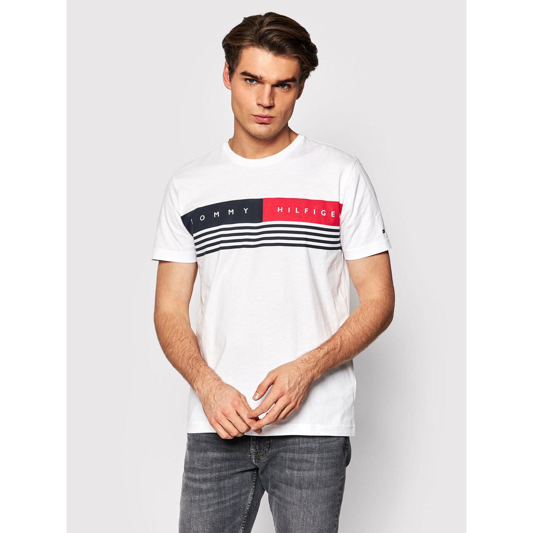 Tommy Hilfiger Тишърт Corp Chest Stripe MW0MW20327 Бял Regular Fit - Pepit.bg