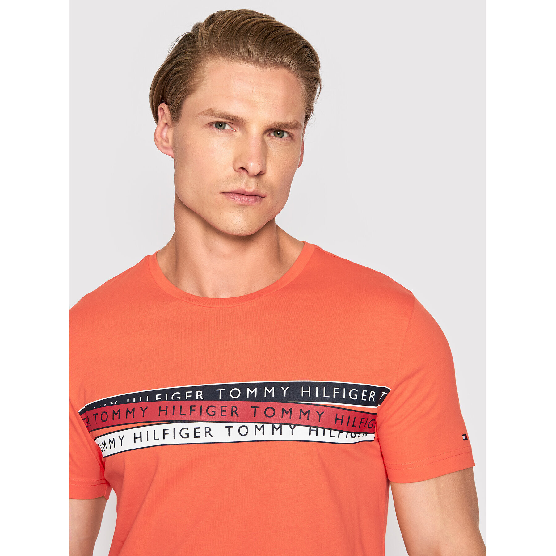 Tommy Hilfiger Тишърт Corp Chest Taping MW0MW24549 Оранжев Regular Fit - Pepit.bg