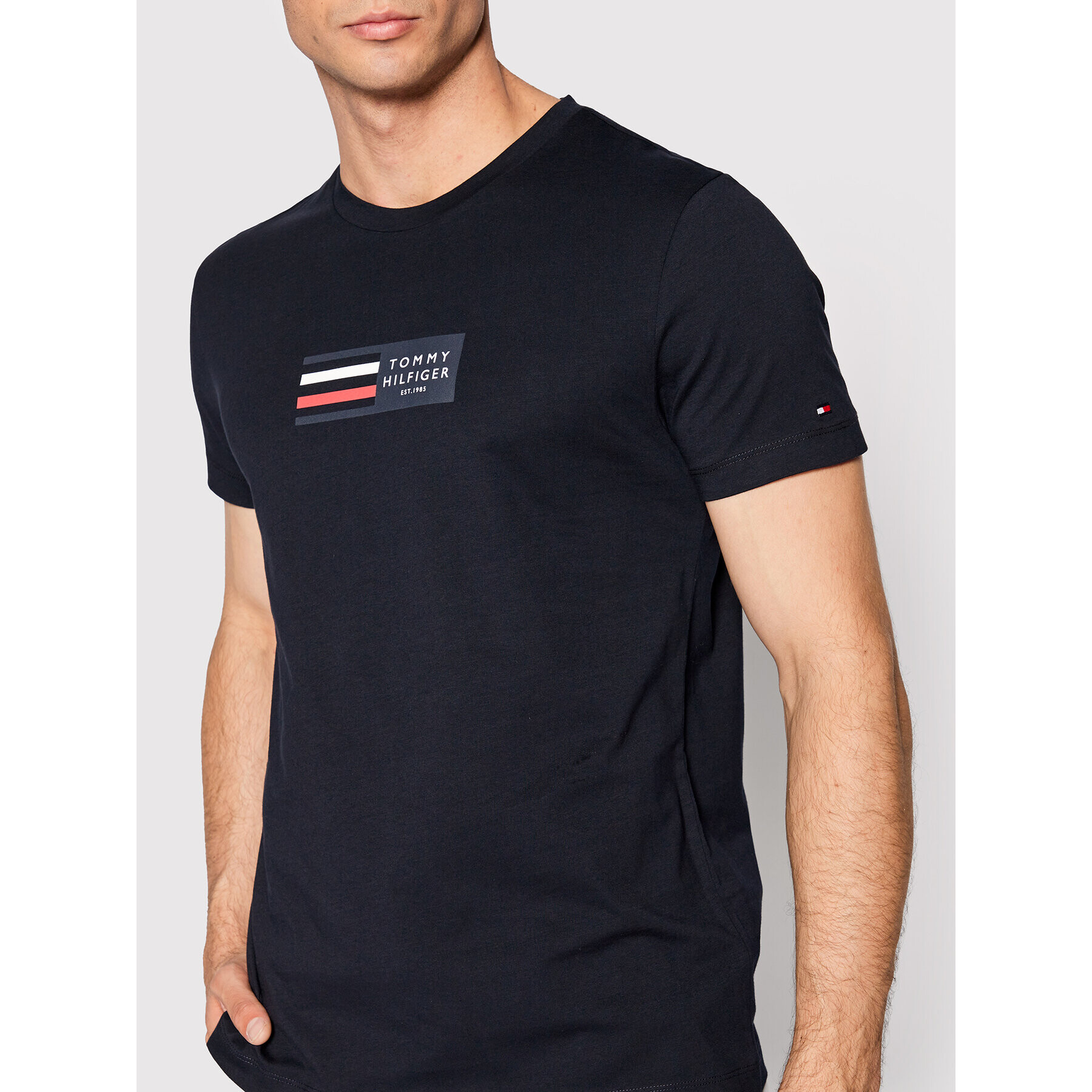 Tommy Hilfiger Тишърт Corp Graphic MW0MW25761 Тъмносин Slim Fit - Pepit.bg