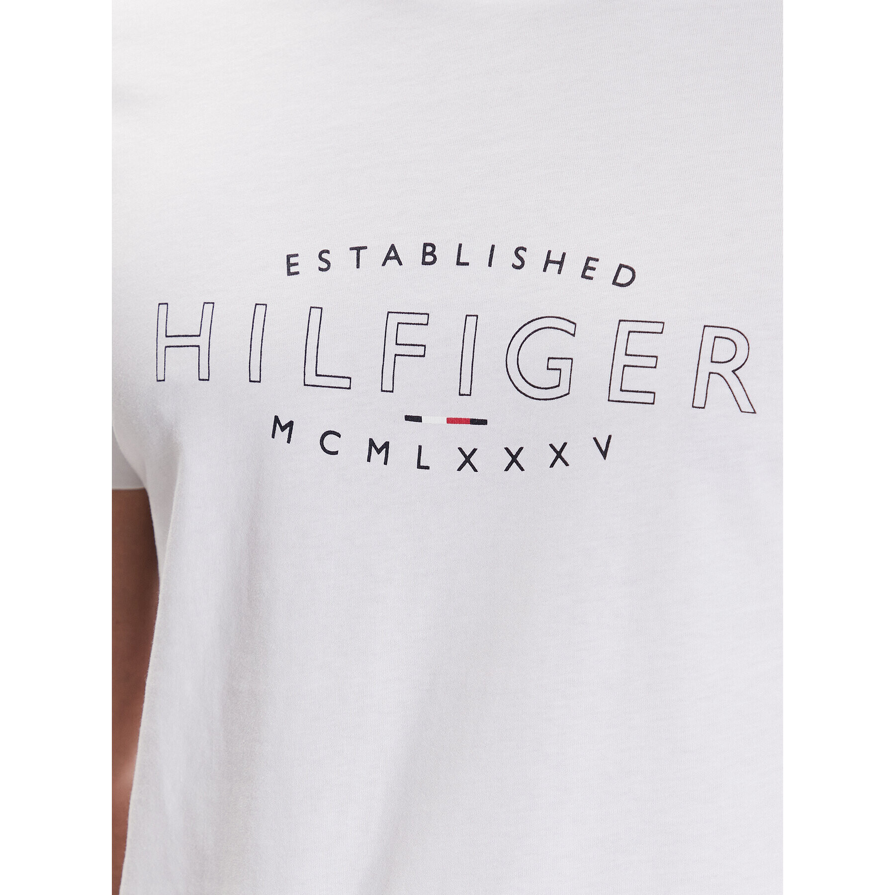 Tommy Hilfiger Тишърт Curve Logo MW0MW30034 Бял Slim Fit - Pepit.bg