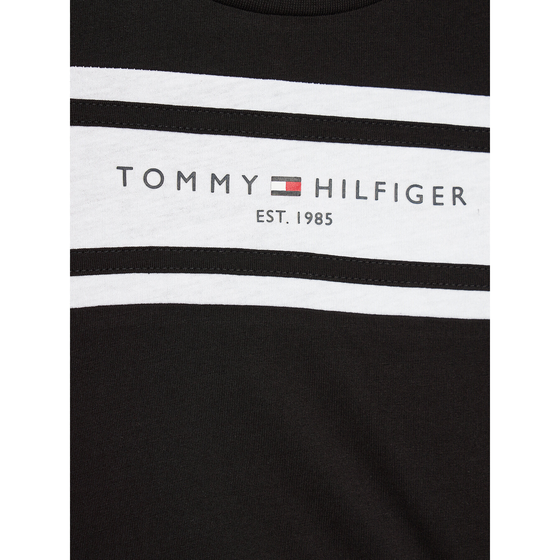 Tommy Hilfiger Тишърт Essential Blocking KB0KB06711 M Черен Regular Fit - Pepit.bg