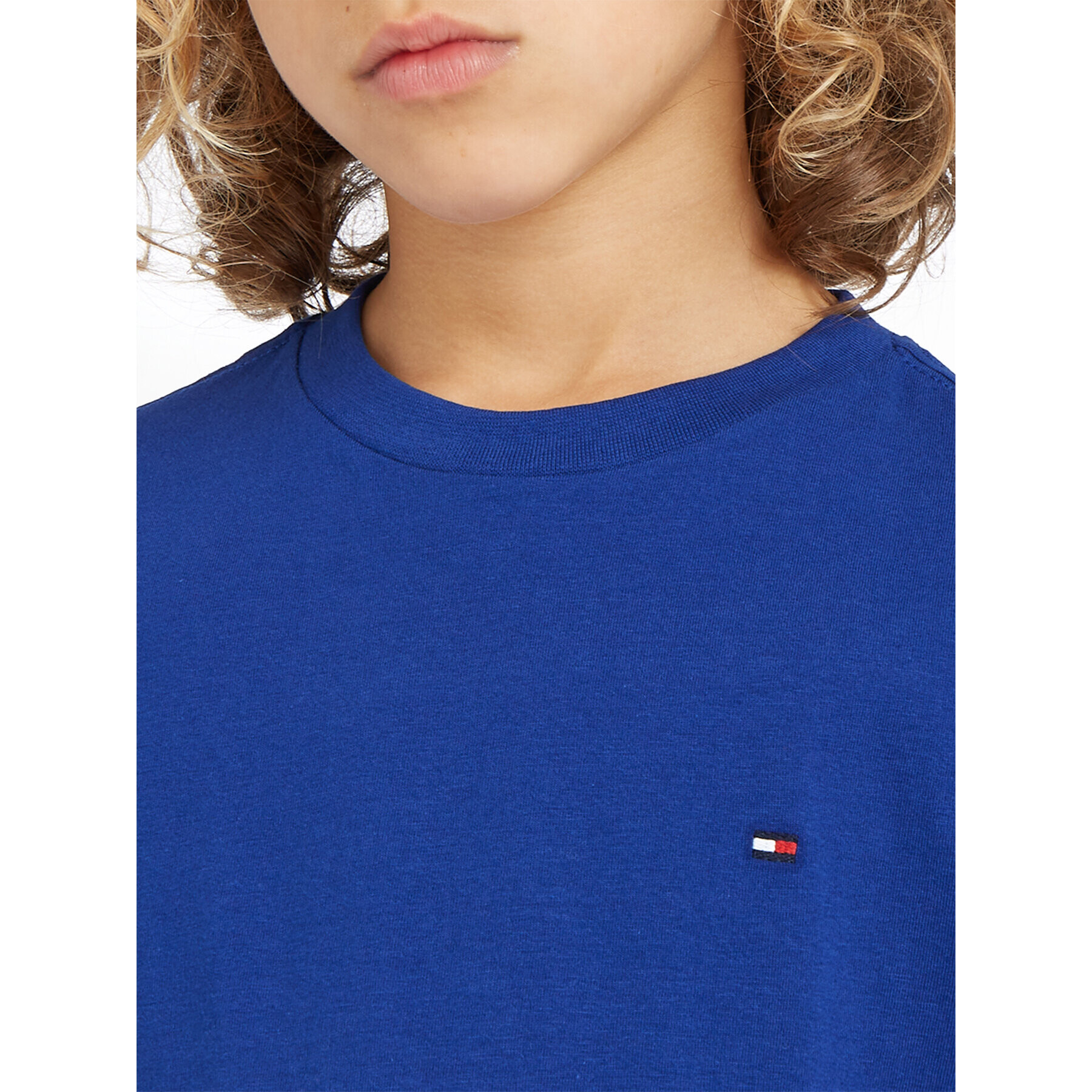 Tommy Hilfiger Тишърт Essential KB0KB06879 D Син Regular Fit - Pepit.bg