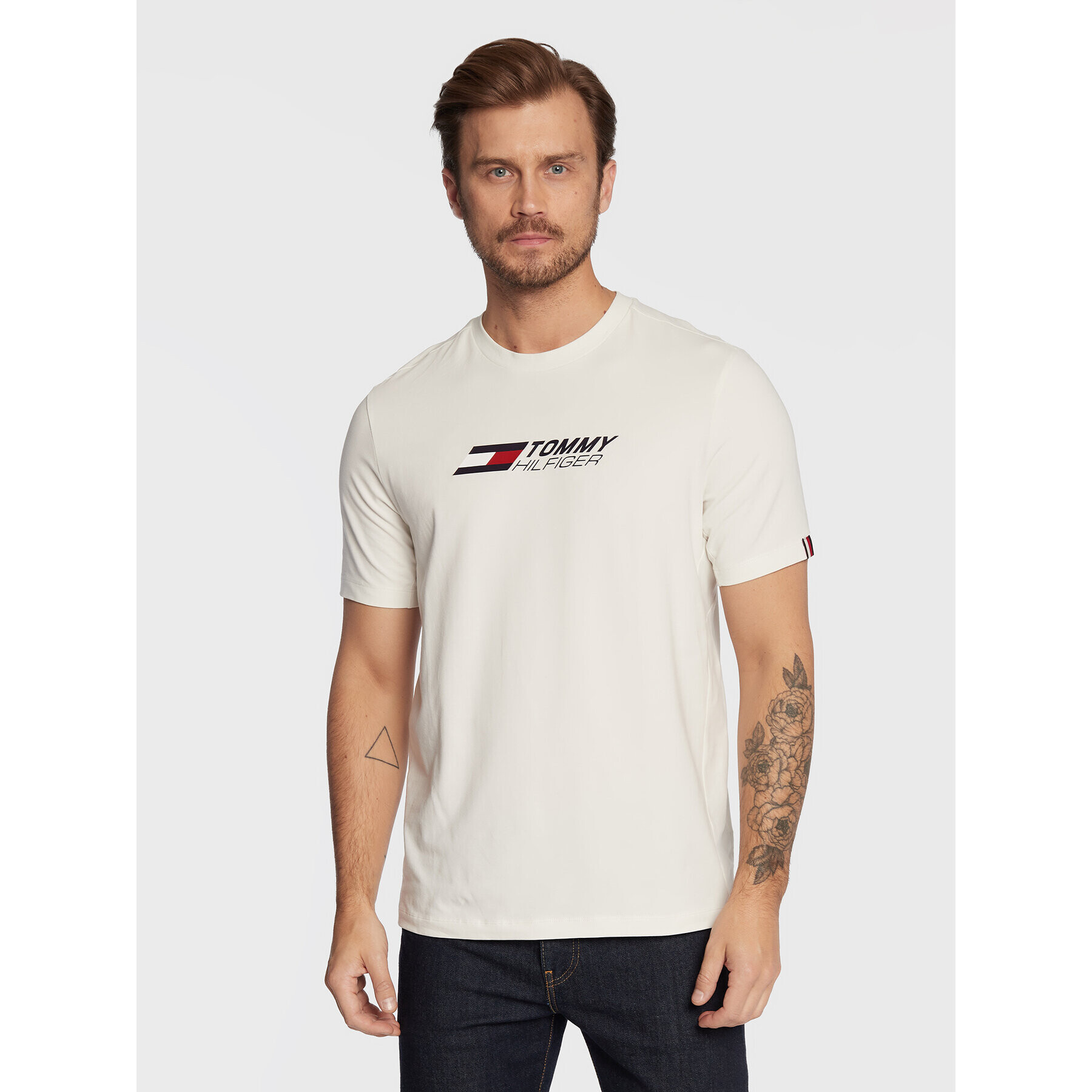 Tommy Hilfiger Тишърт Essentials MW0MW27933 Бял Regular Fit - Pepit.bg