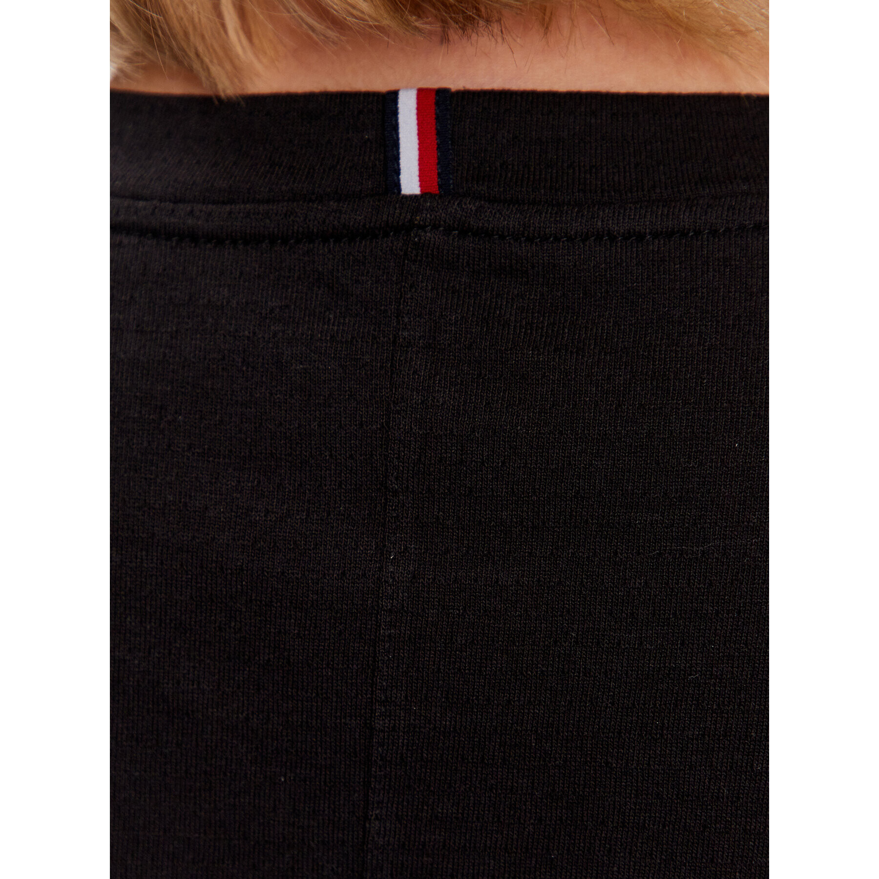 Tommy Hilfiger Тишърт Essentials S10S101670 Черен Cropped Fit - Pepit.bg