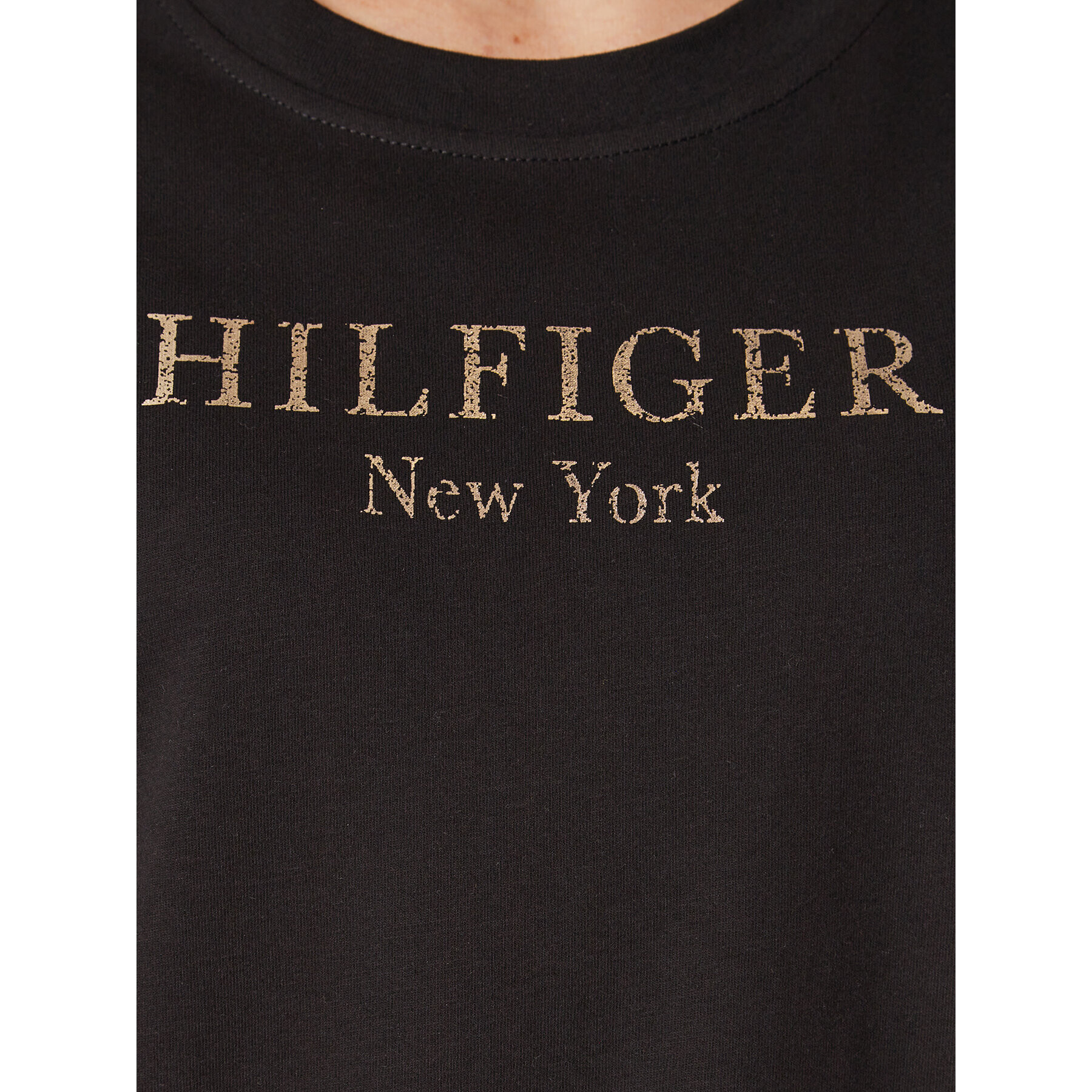 Tommy Hilfiger Тишърт Foil WW0WW37194 Черен Regular Fit - Pepit.bg