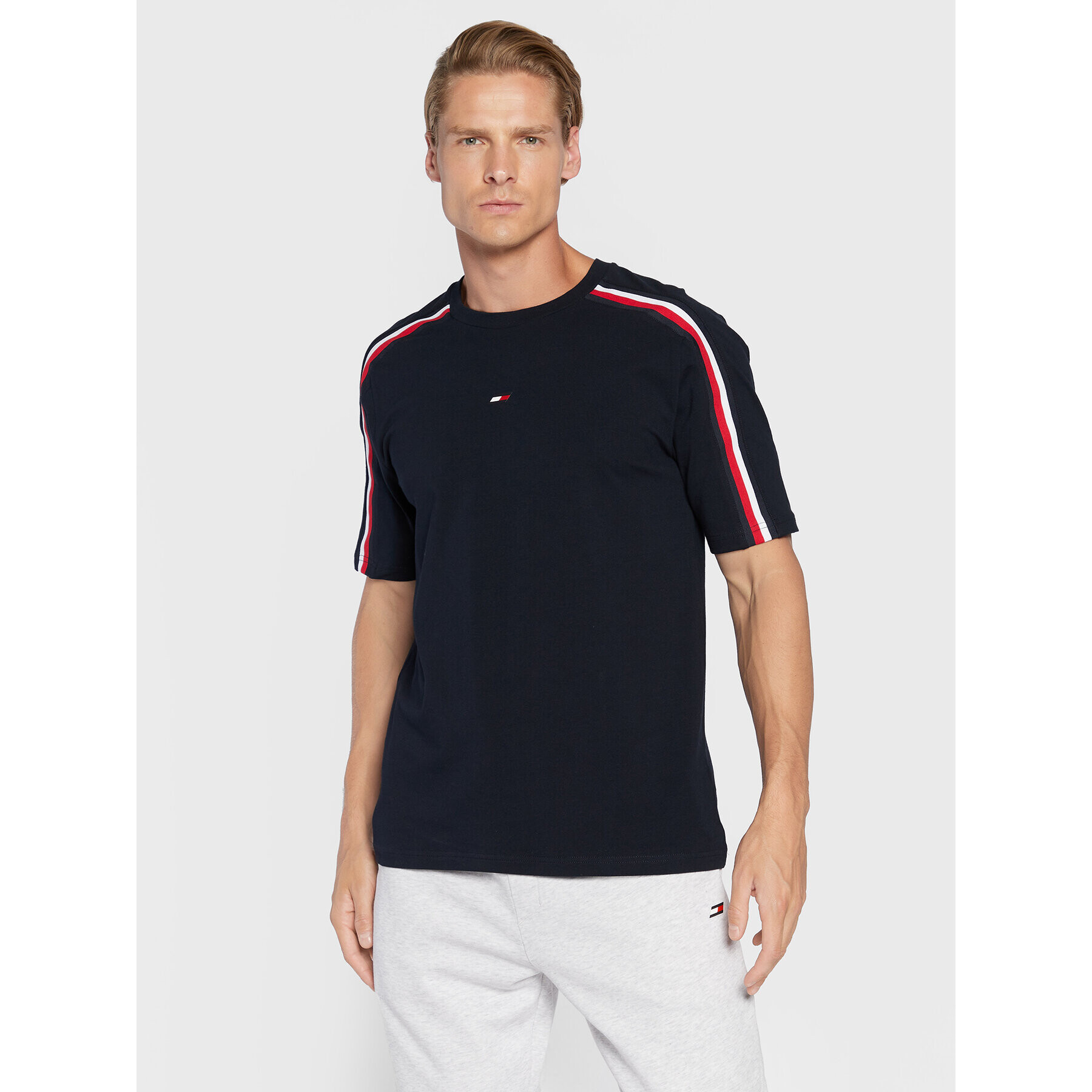 Tommy Hilfiger Тишърт Global Stripe MW0MW25288 Тъмносин Regular Fit - Pepit.bg