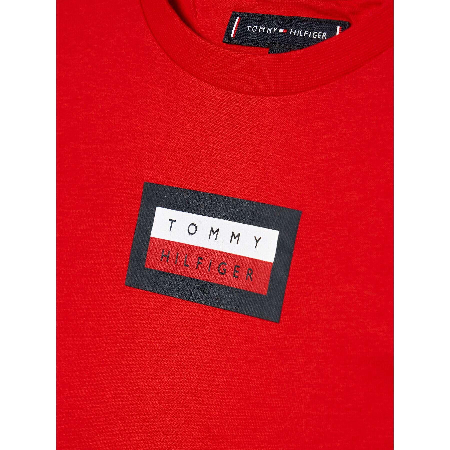 Tommy Hilfiger Тишърт Graphic KB0KB06518 D Червен Regular Fit - Pepit.bg