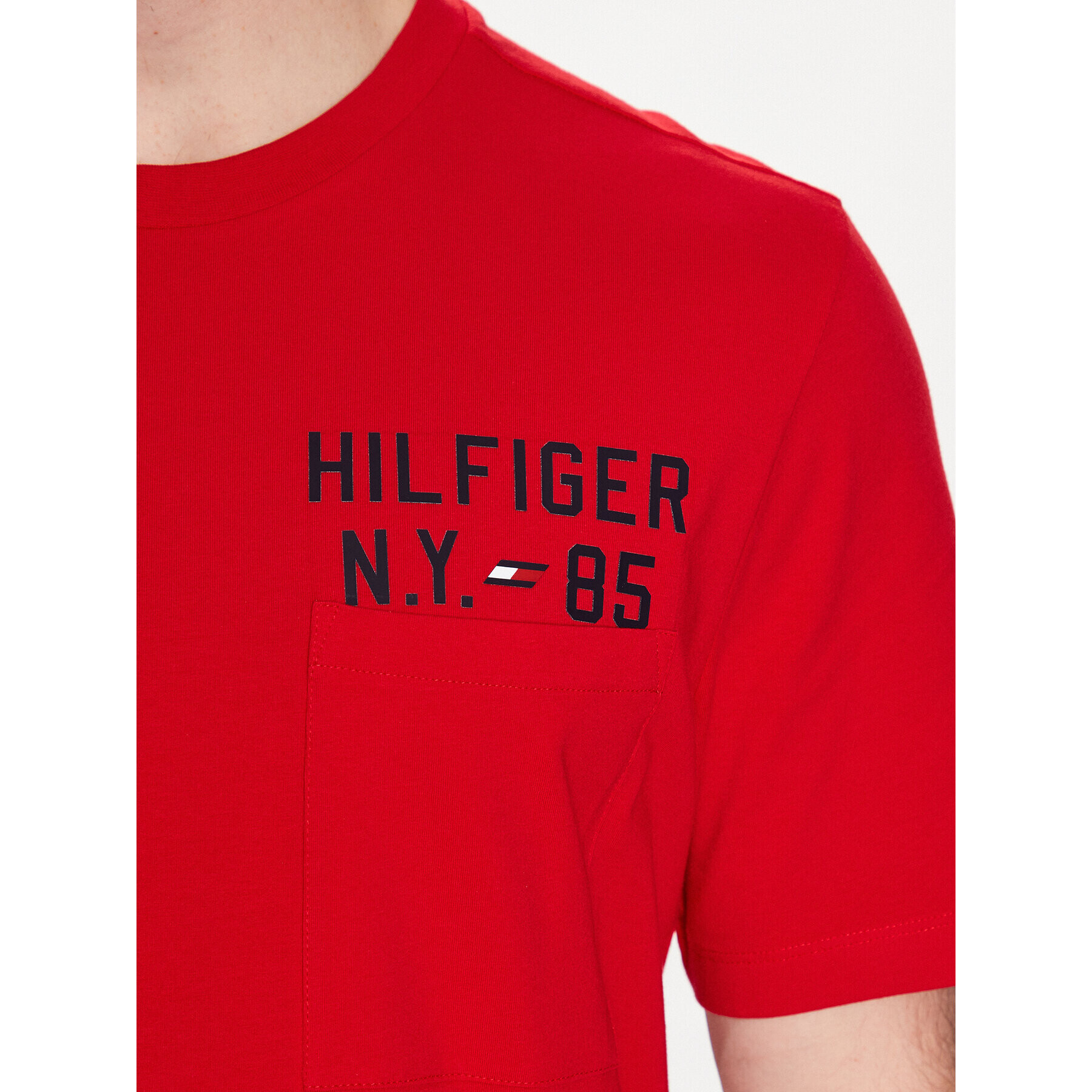 Tommy Hilfiger Тишърт Graphic MW0MW30444 Червен Regular Fit - Pepit.bg