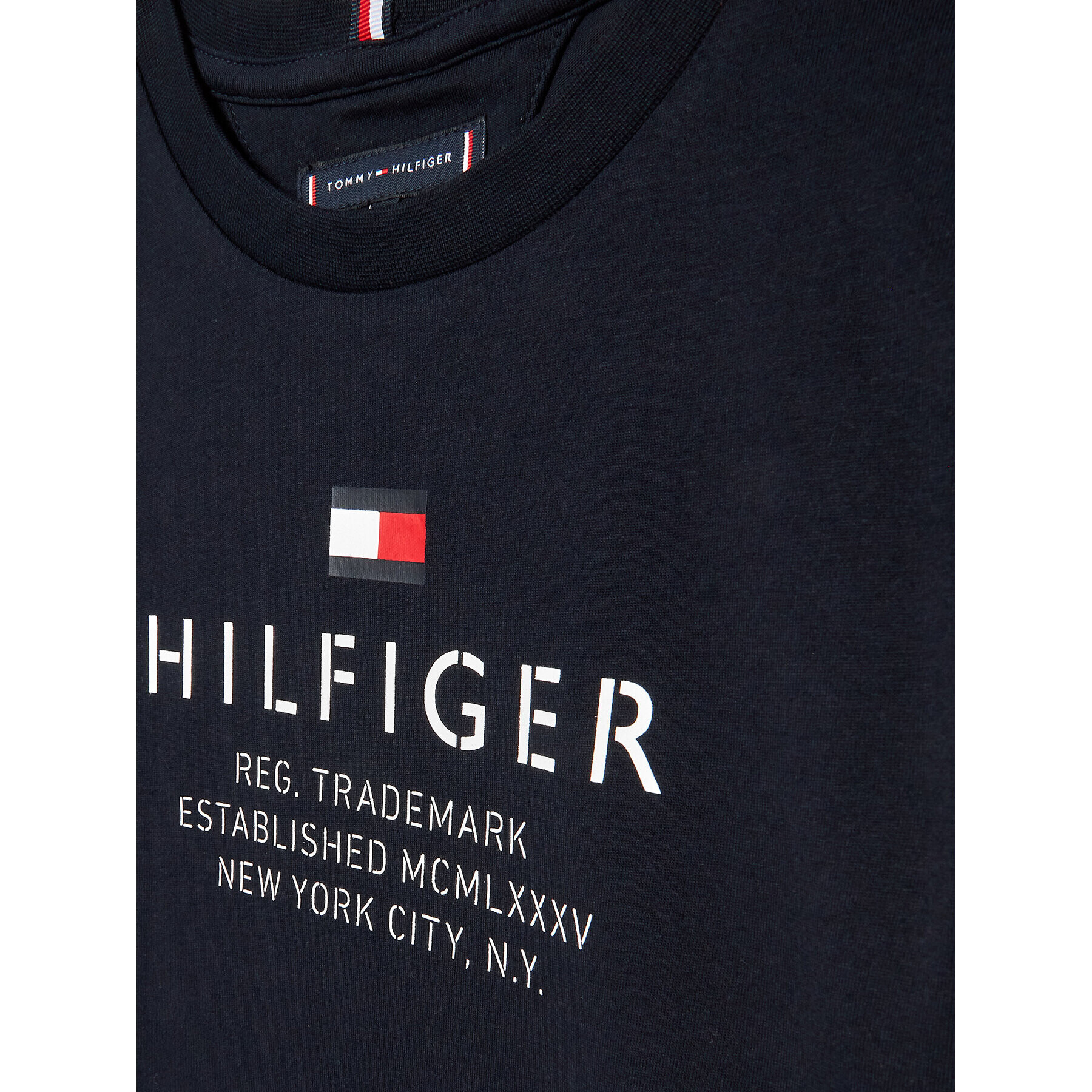 Tommy Hilfiger Тишърт KB0KB08201 M Тъмносин Regular Fit - Pepit.bg