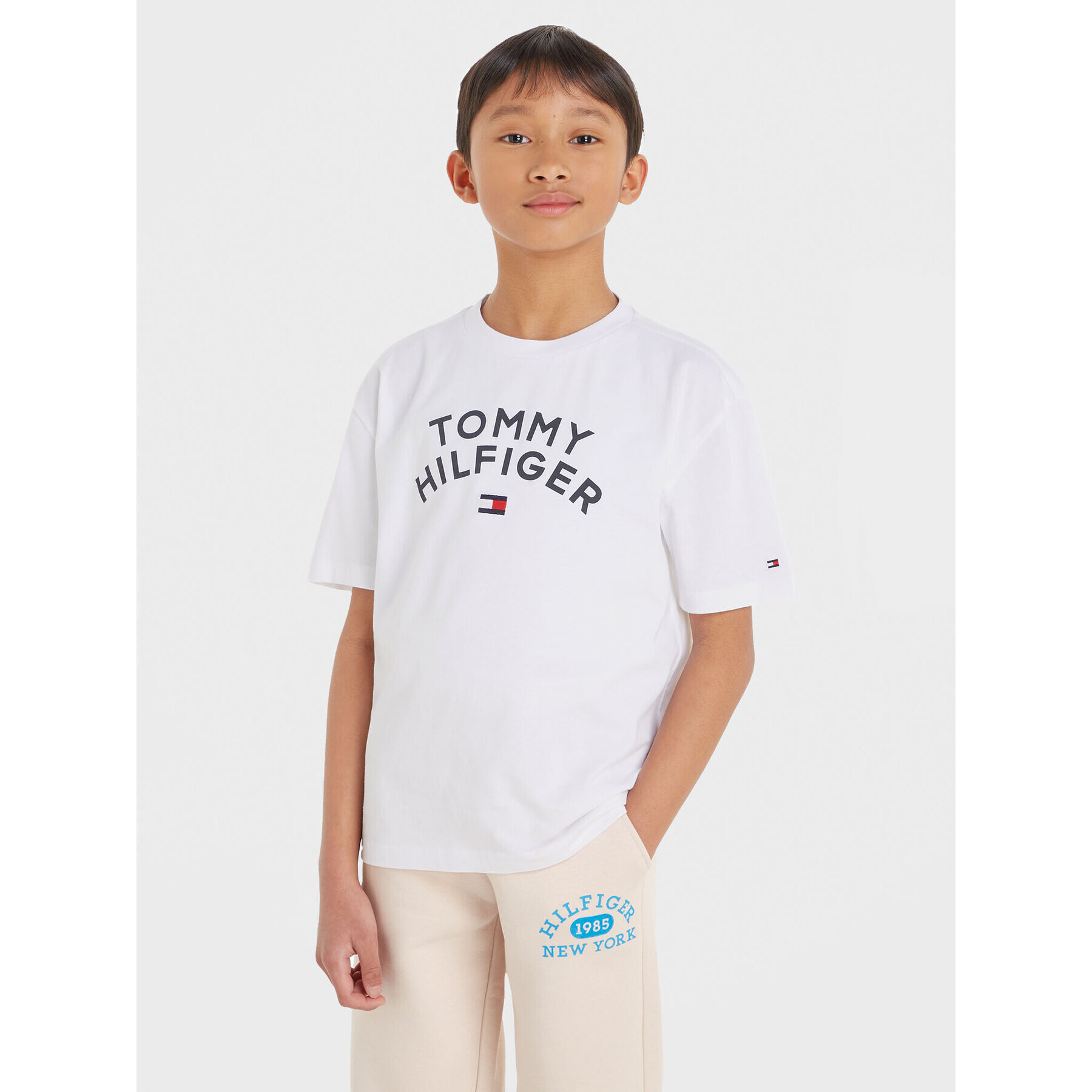 Tommy Hilfiger Тишърт KB0KB08548 S Бял Regular Fit - Pepit.bg