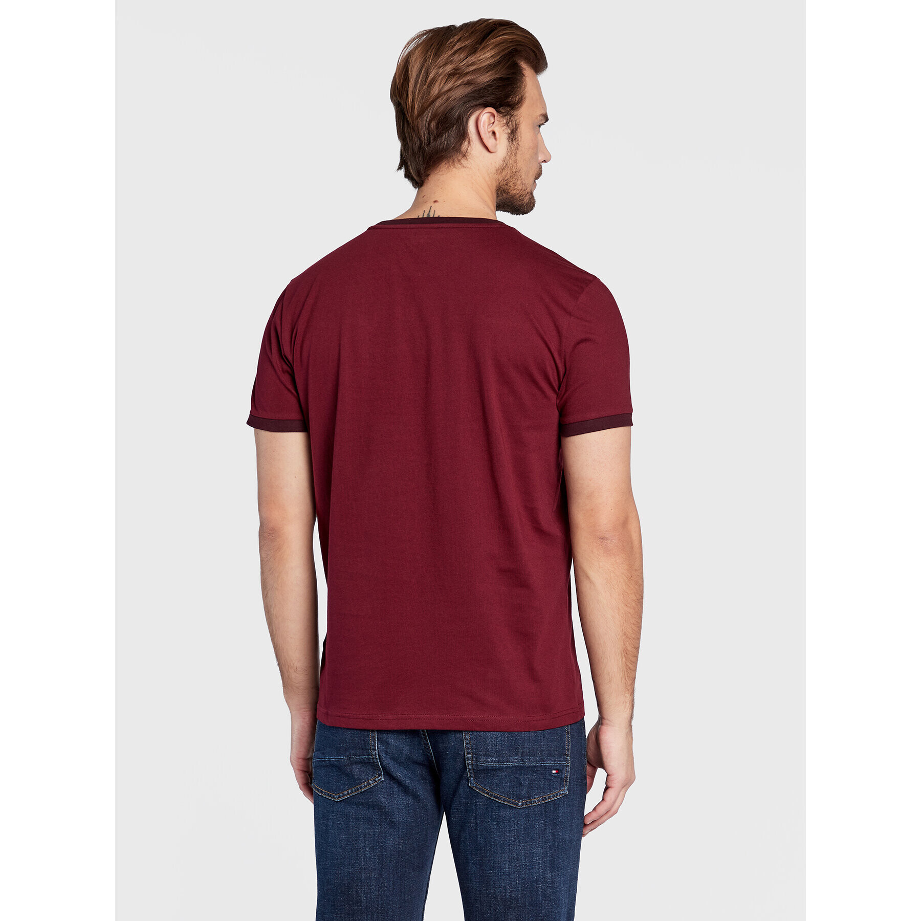 Tommy Hilfiger Тишърт Logo Flag UM0UM01170 Бордо Regular Fit - Pepit.bg