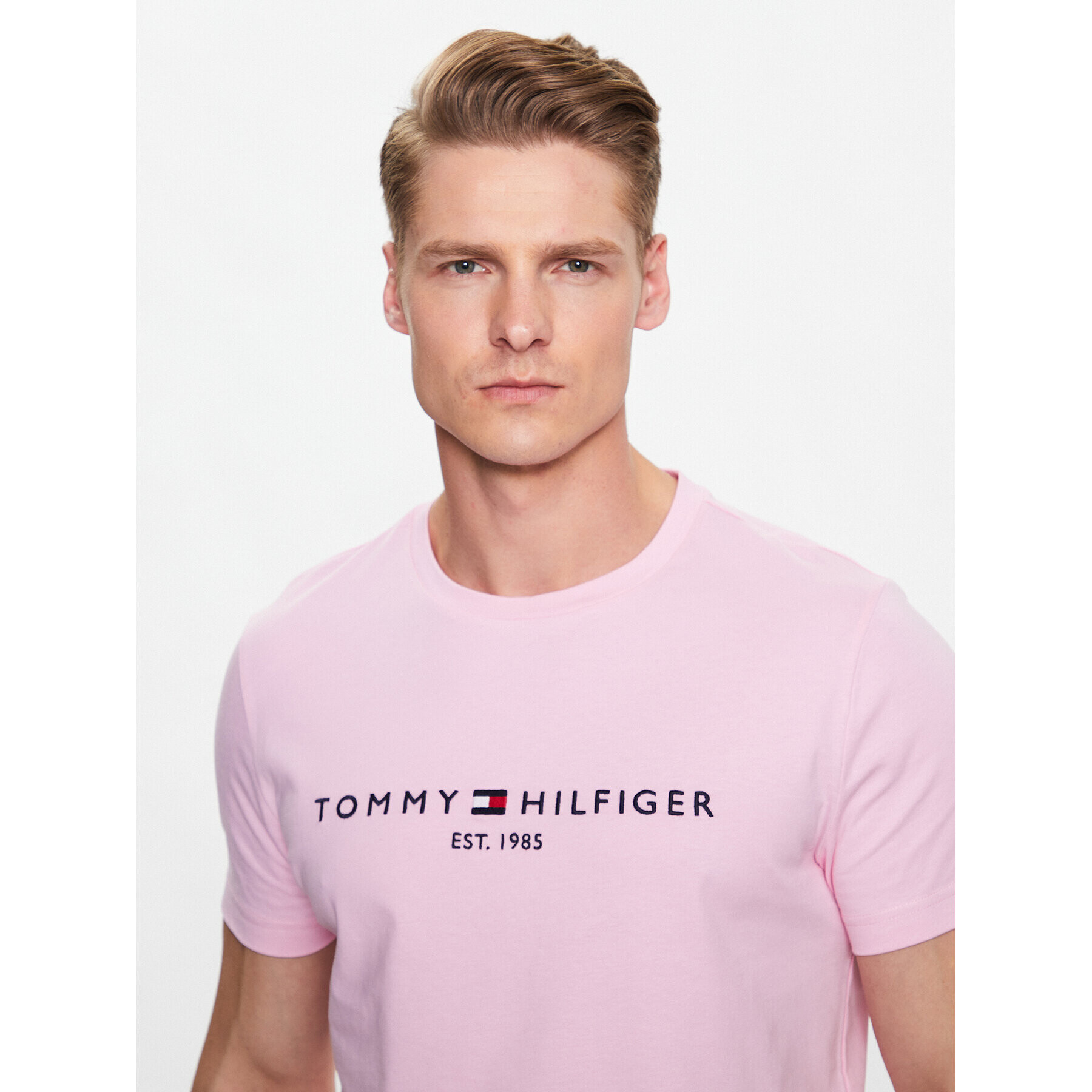 Tommy Hilfiger Тишърт Logo MW0MW11797 Розов Slim Fit - Pepit.bg